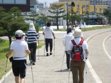 ポールウォーキング