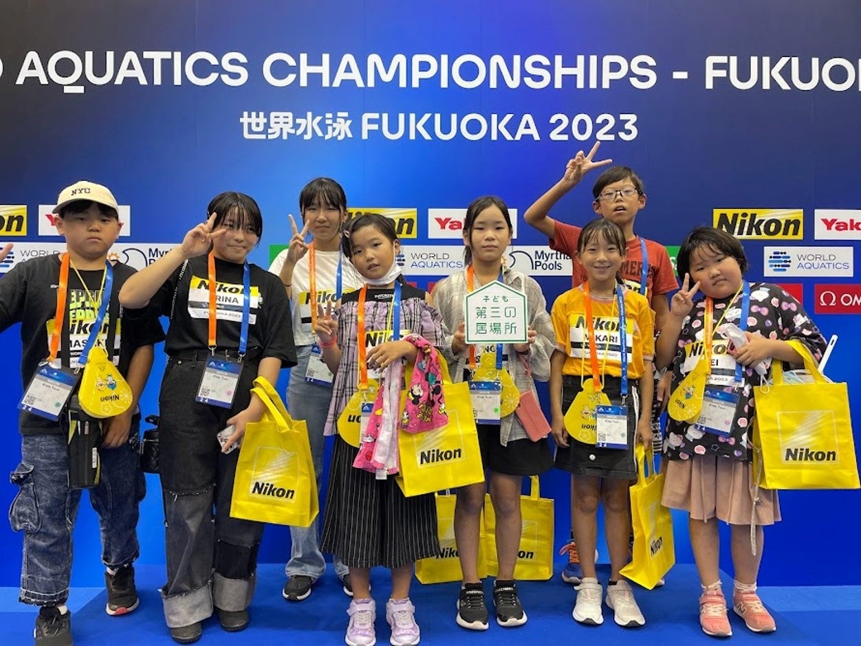 バックステージツアー