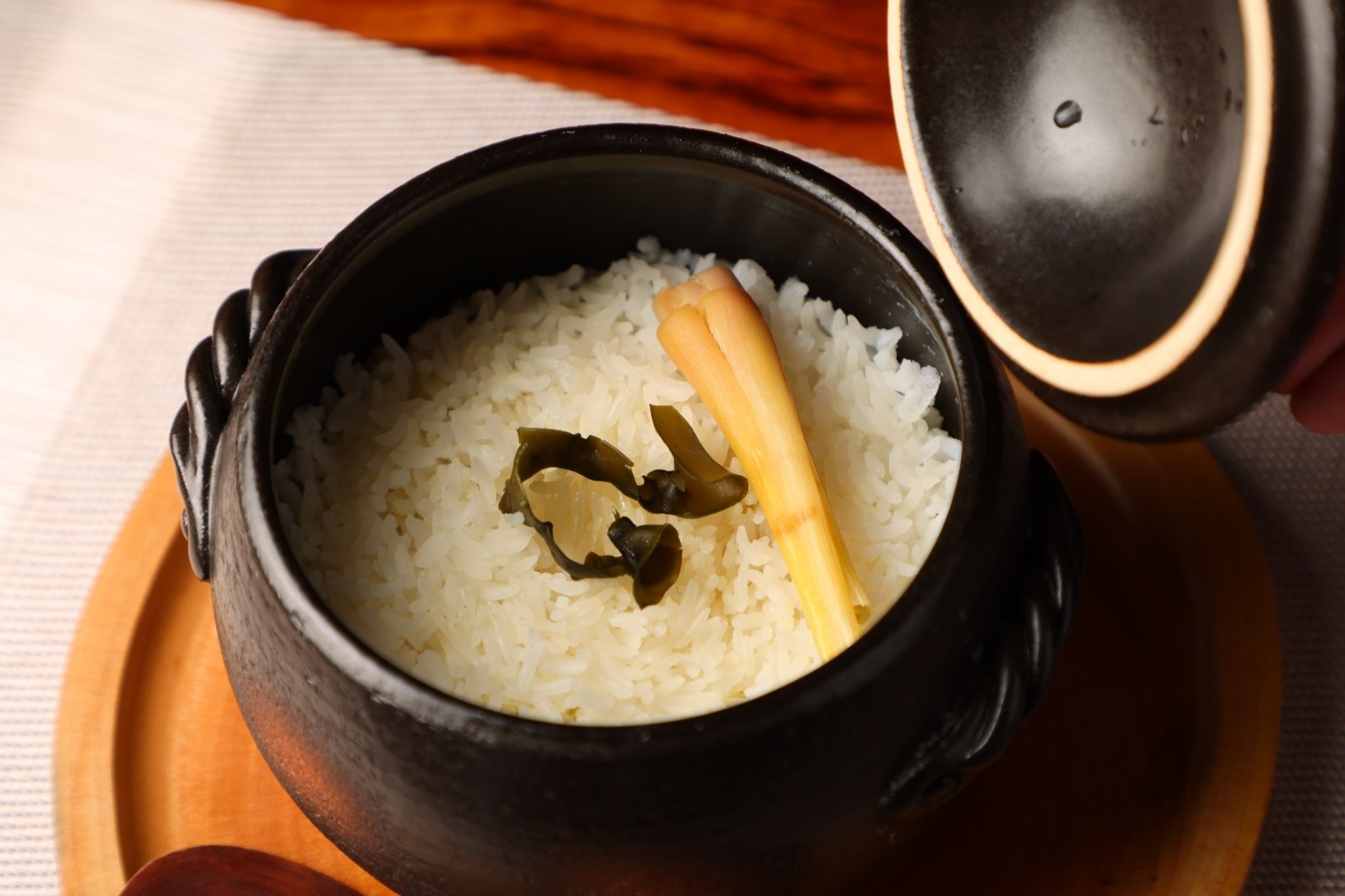 土鍋炊きレモングラスジャスミンライス（1合）　￥900