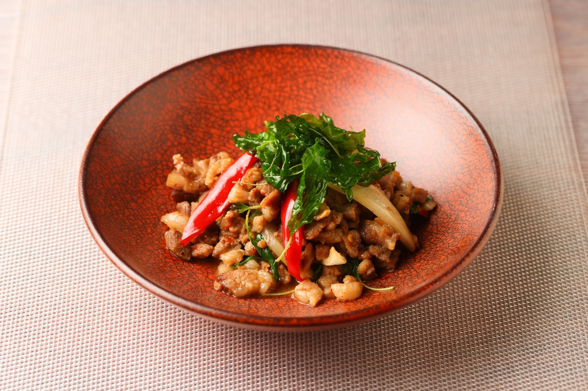 岩手県直送佐助豚　ガパオ炒め　￥1,200