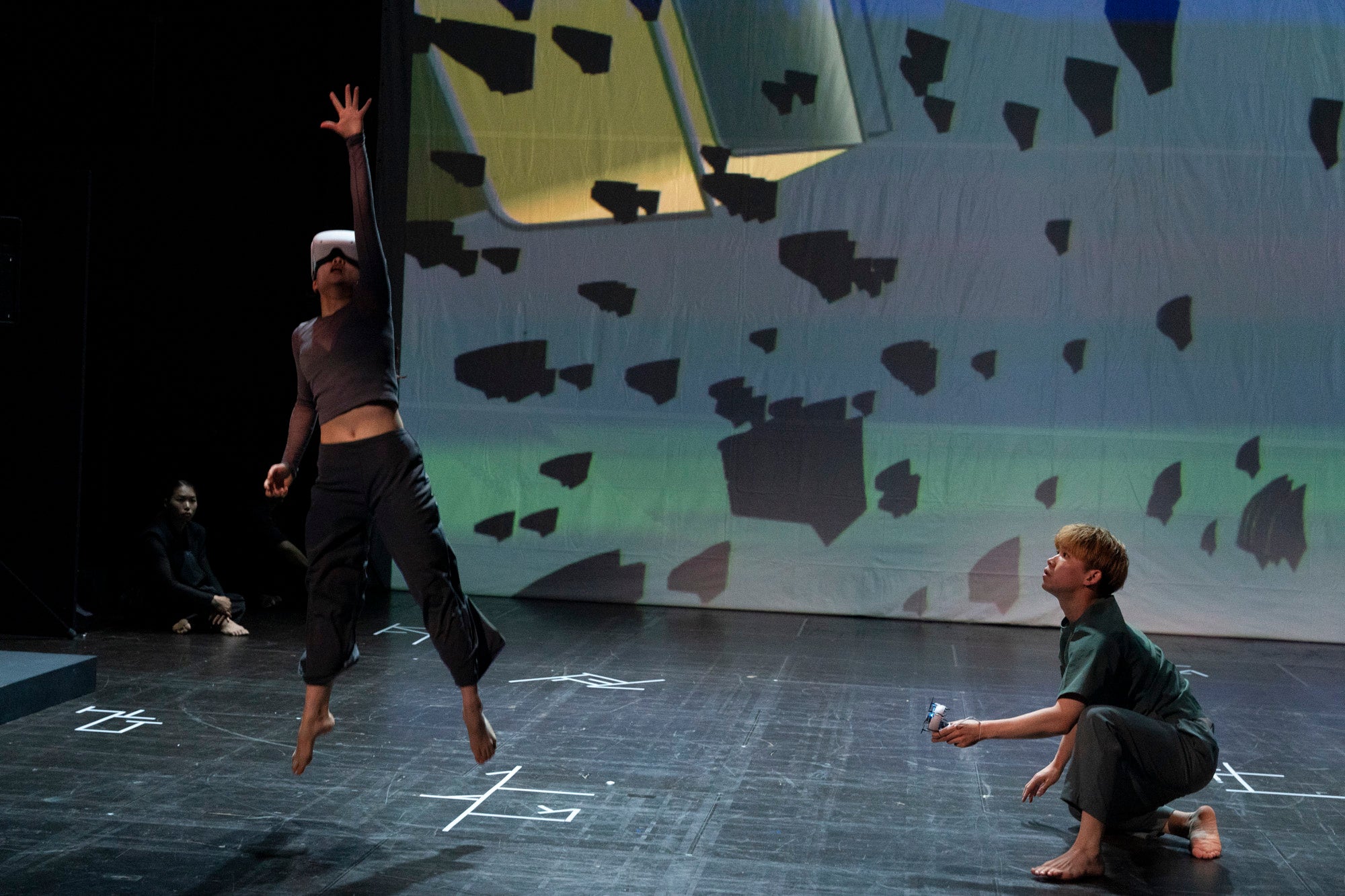 Photo by Yuri Manabe