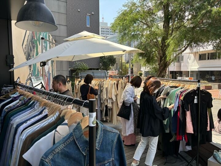 古着屋・カフェ等＊ショップ看板広告塔ミニベロ♠︎ビンテージ♠︎引き取り大歓迎！ 渋谷区神宮前HATTO COFFEEにて、ブランド古着のポップアップを