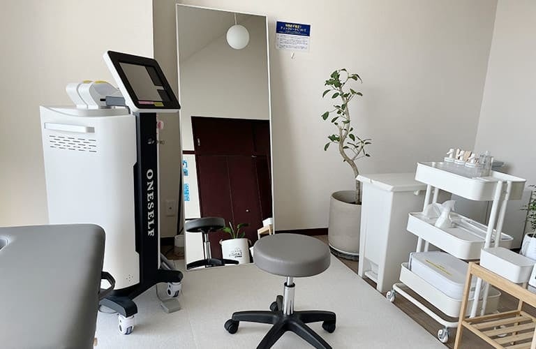 静岡で認知を広げる、無人脱毛のセルフ脱毛サロンONESELF(ワンセルフ