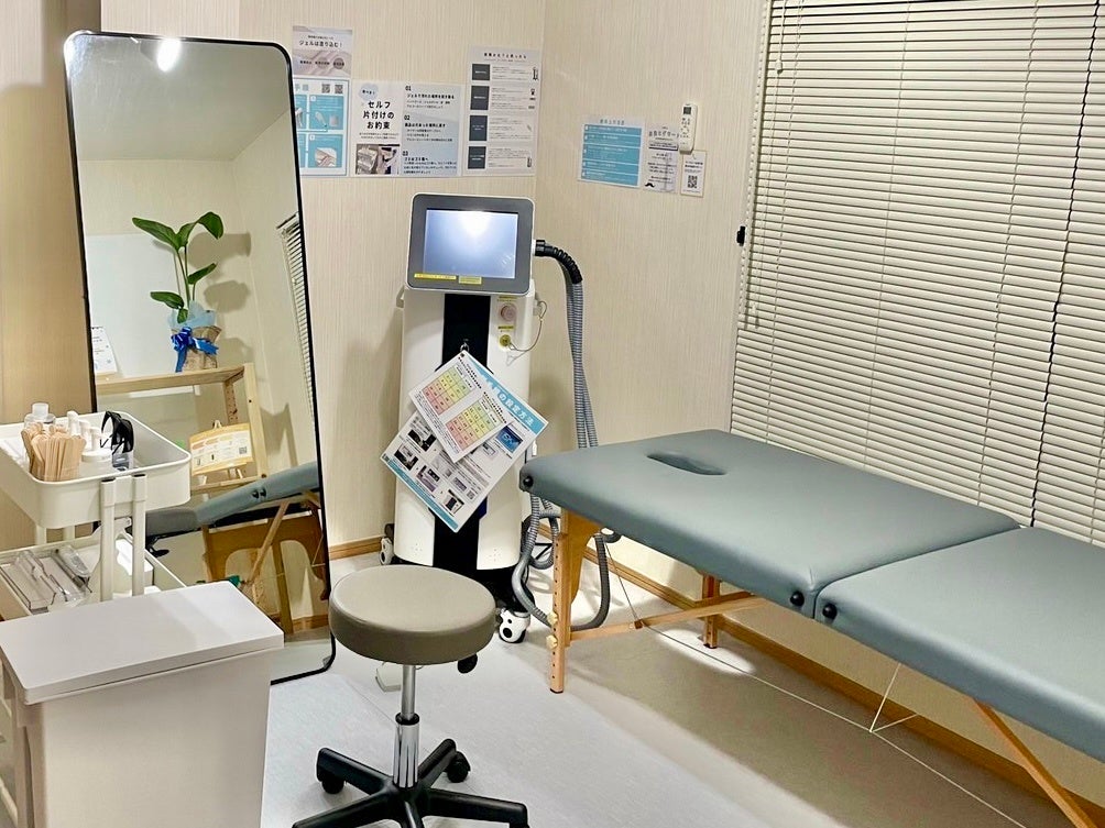 清潔で明るい店内