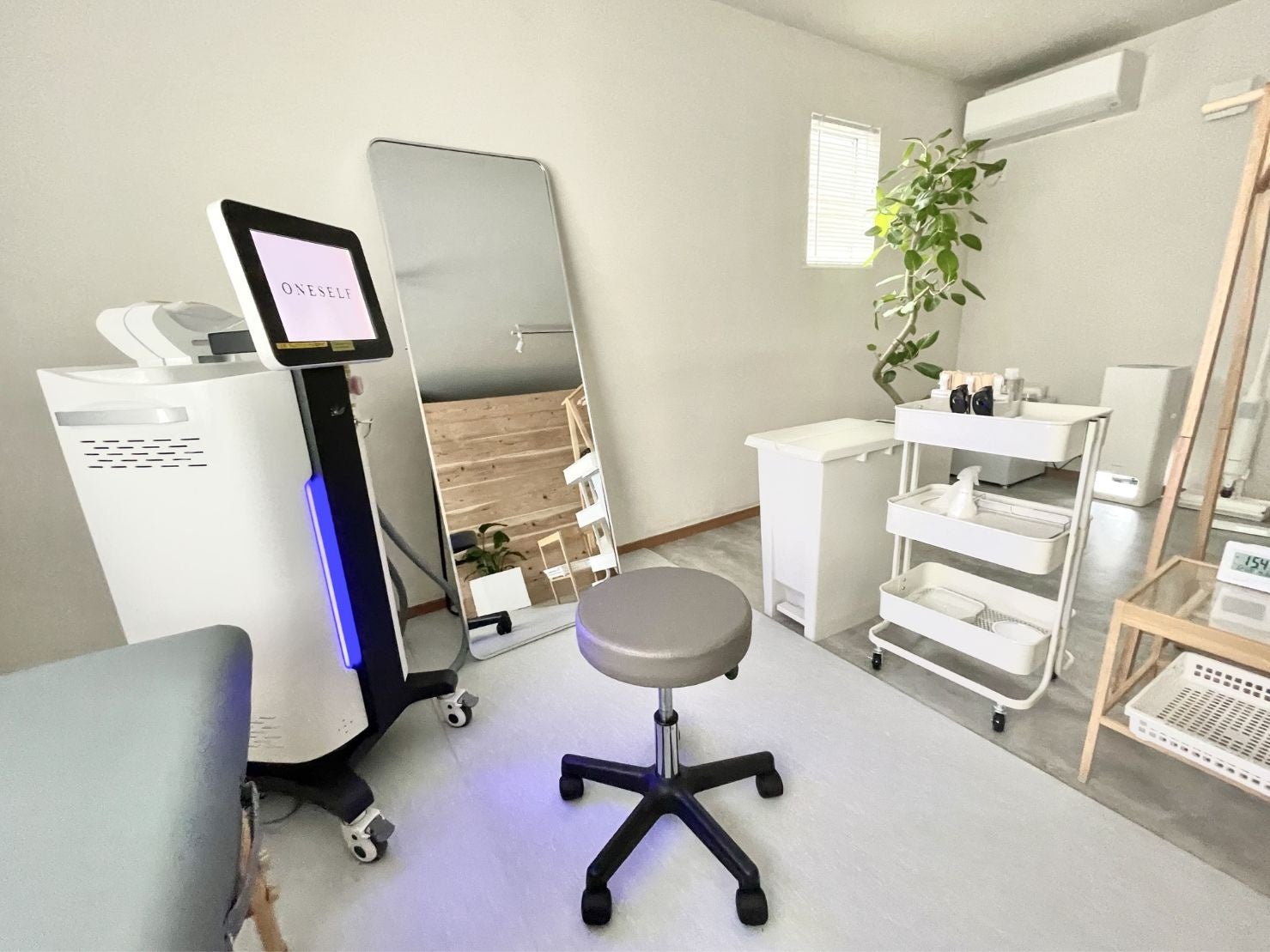 ワンセルフ甲府店