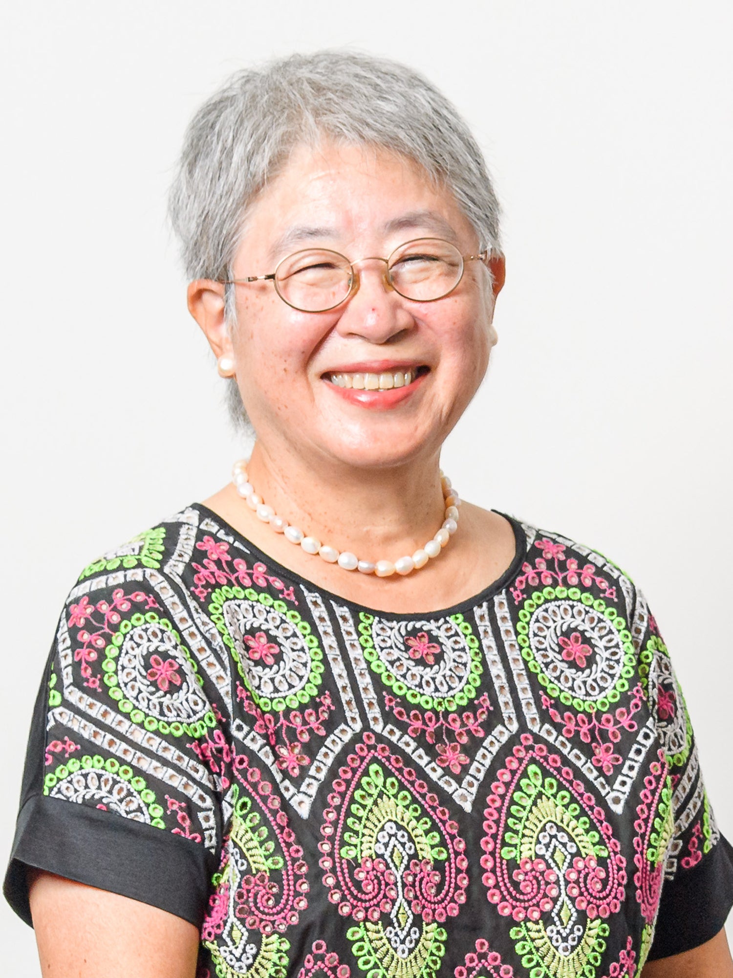 奥山眞紀子 先生