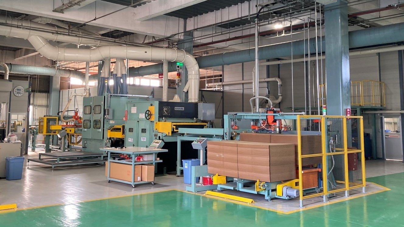 新たに設置した『トリニティオトユカ45』の製造ライン