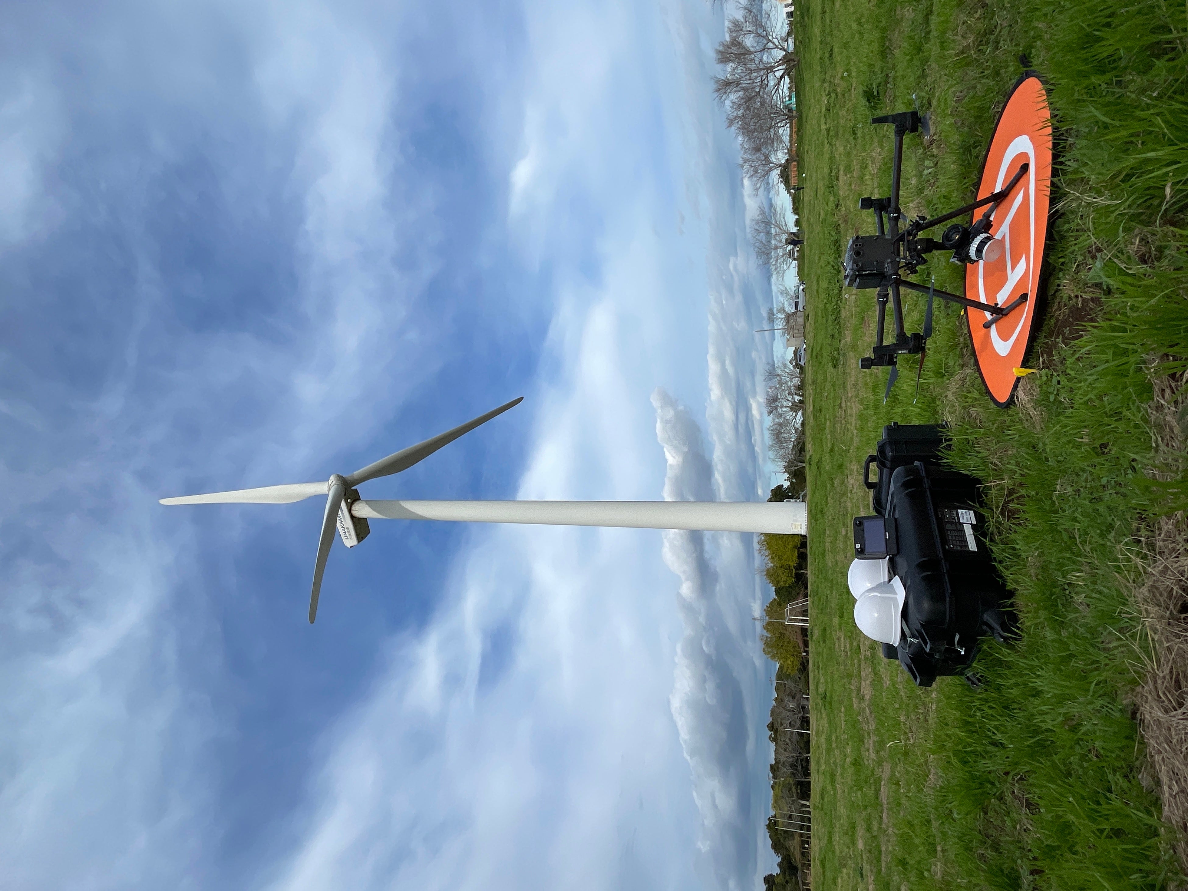 実際の機体とタービン