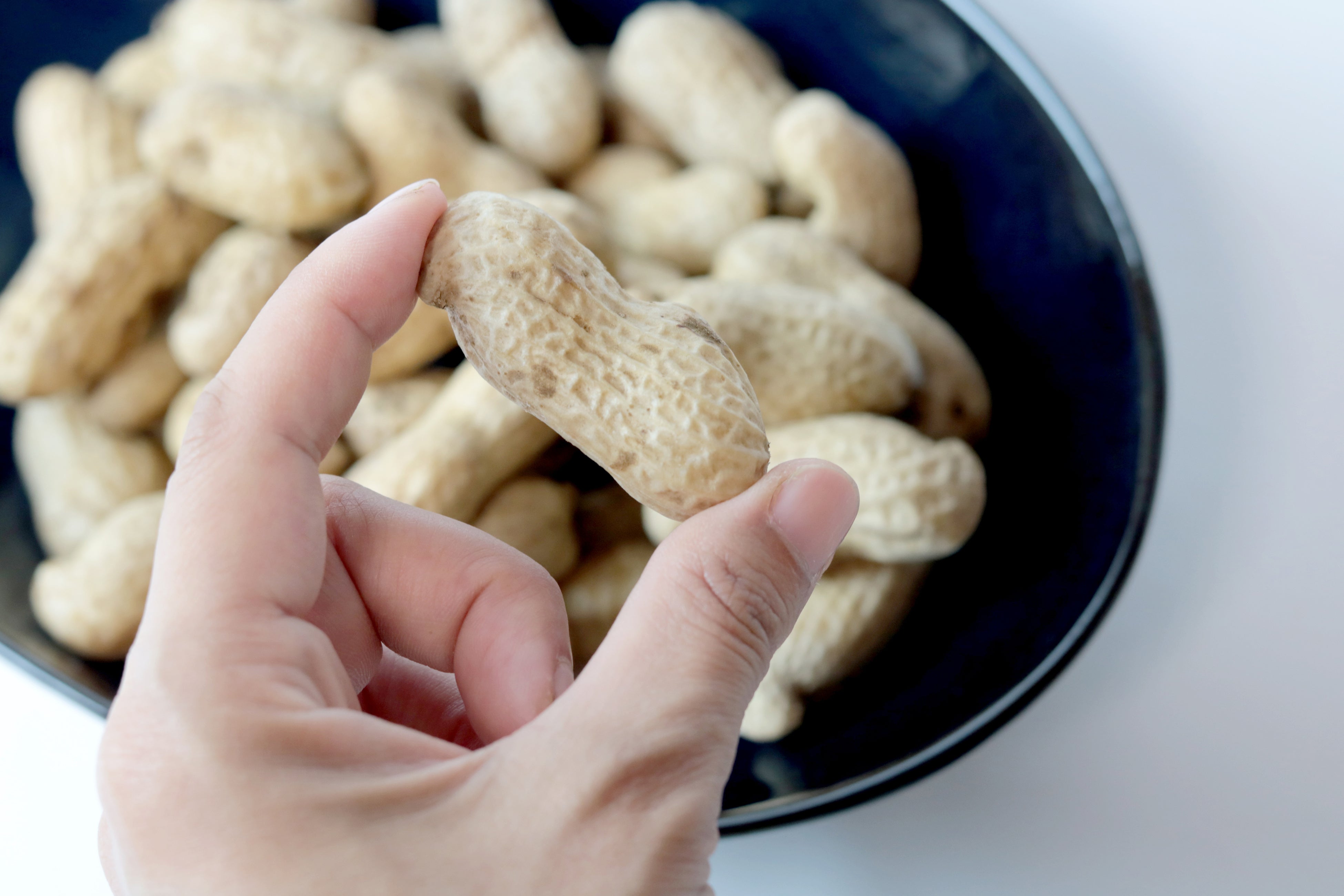 大粒のゆで落花生