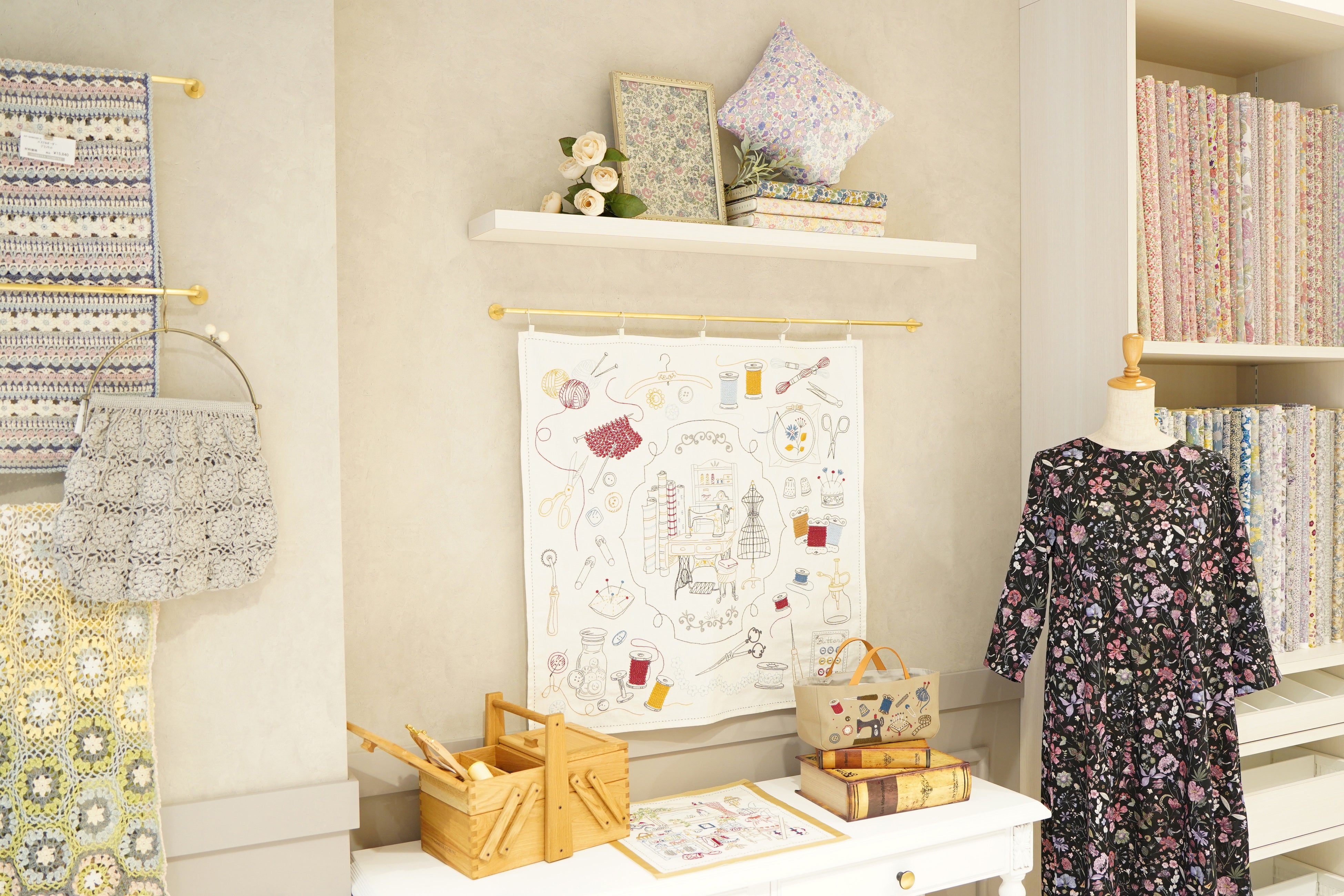 自由が丘店　店内イメージ