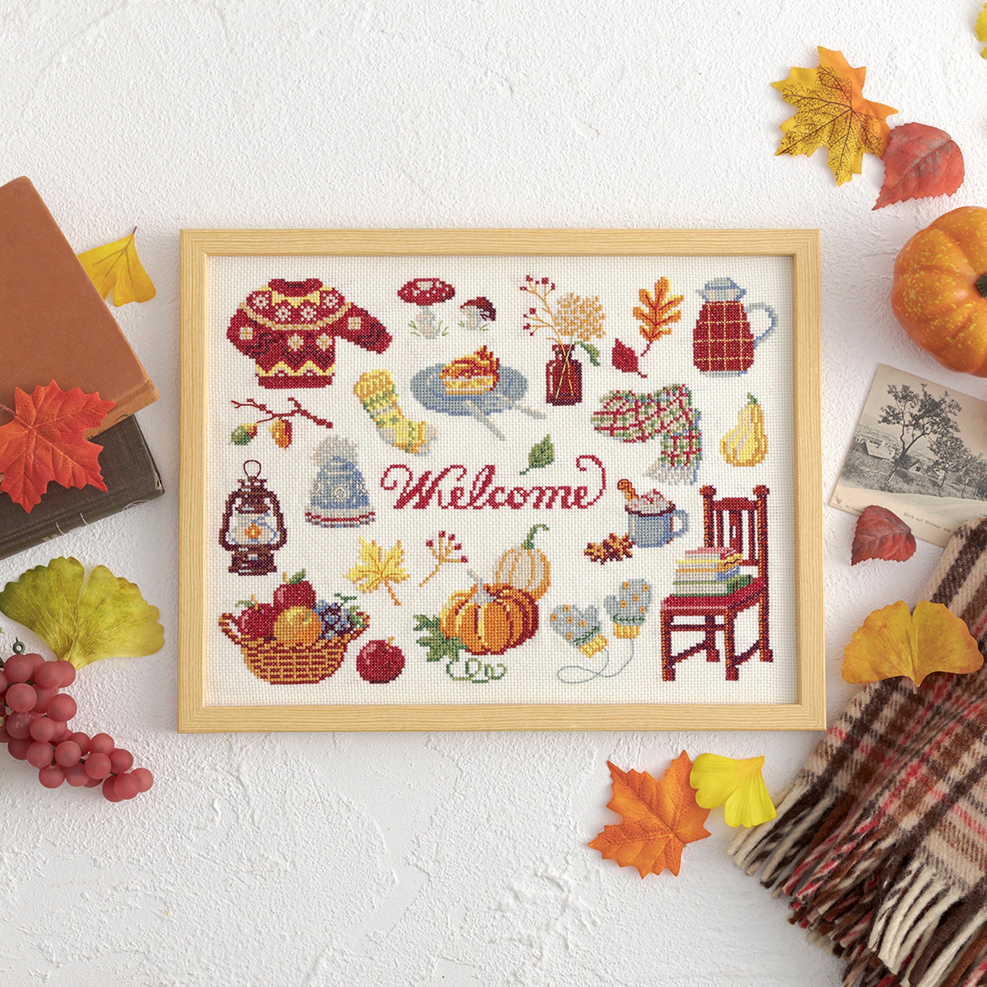 シーズンに合わせた刺しゅうなど各種キットのご提案