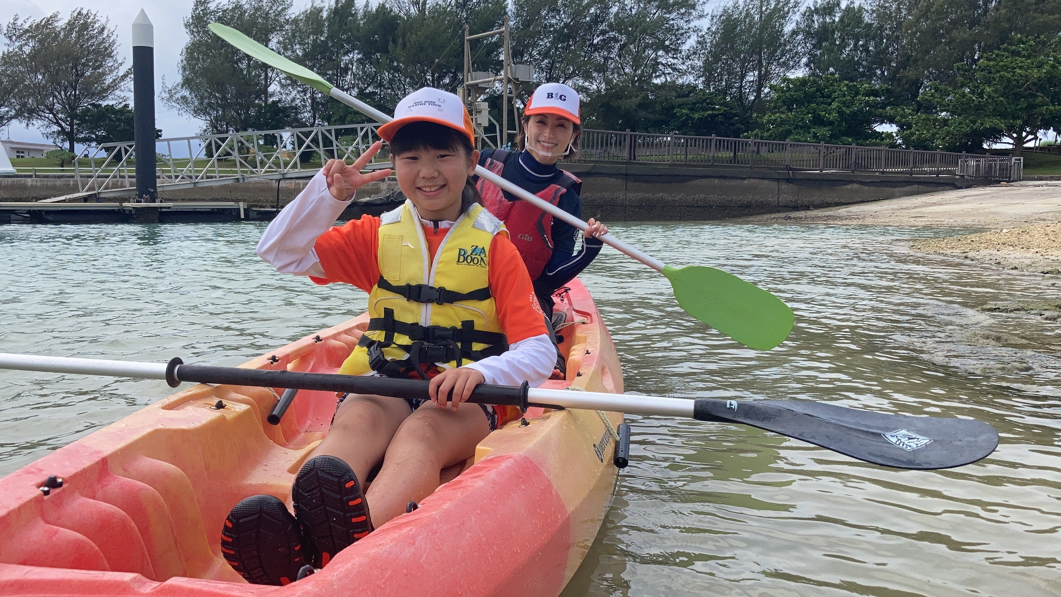 子どもとカヌー乗艇