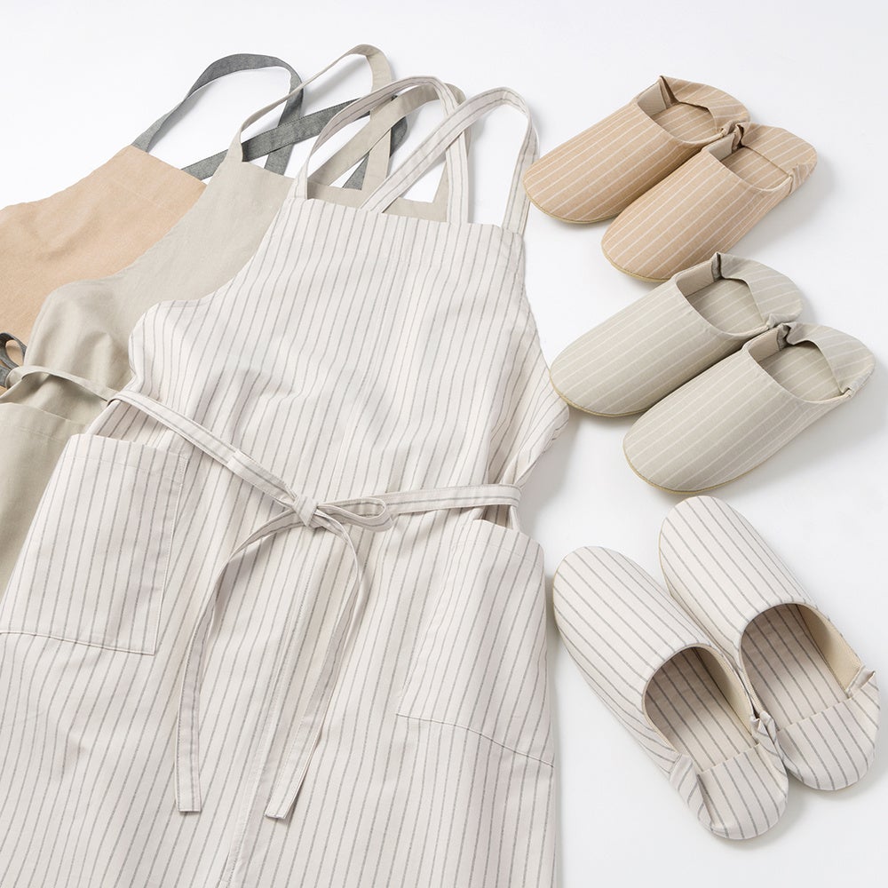 organic cottonエプロンとバブーシュ