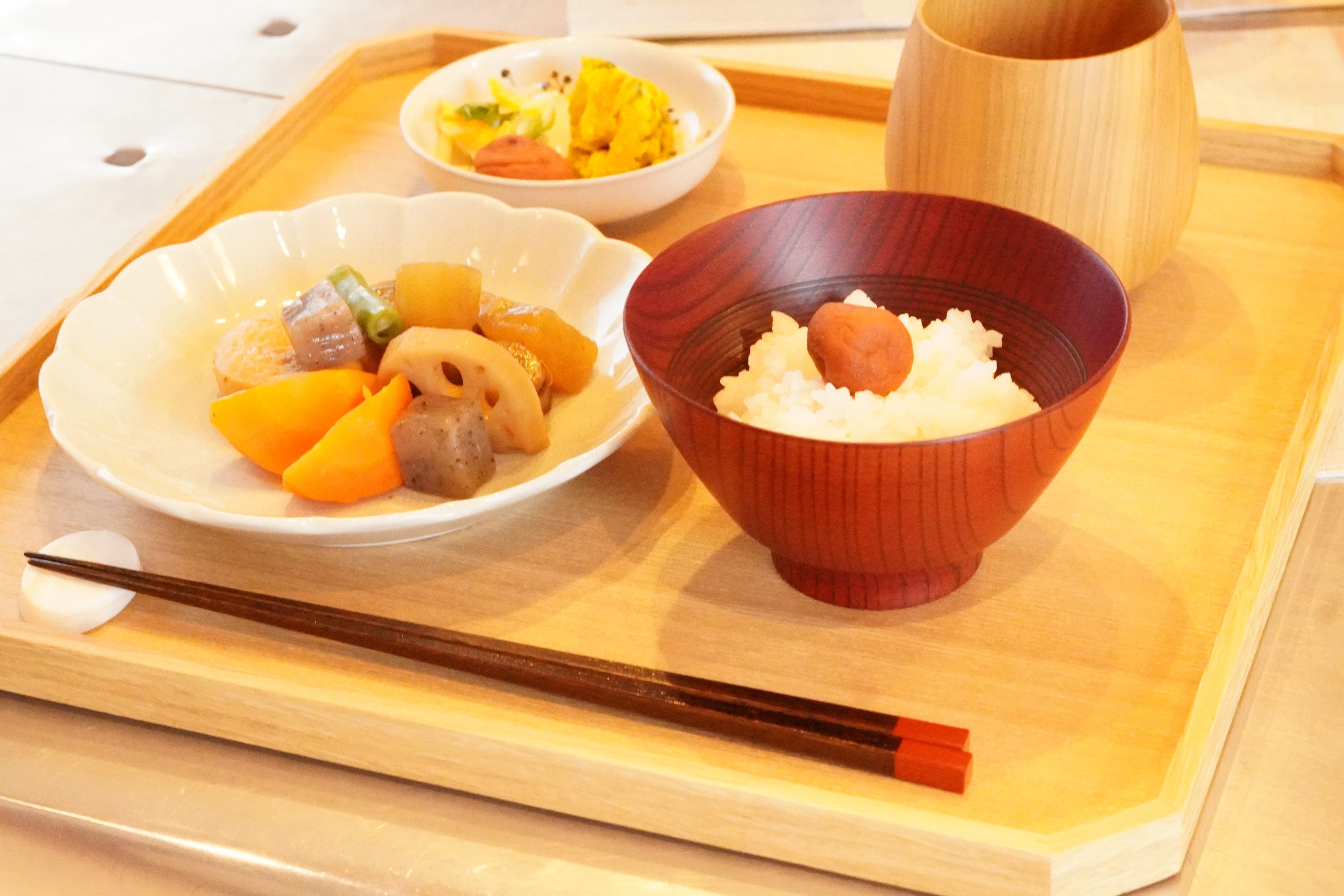 食卓のイメージ