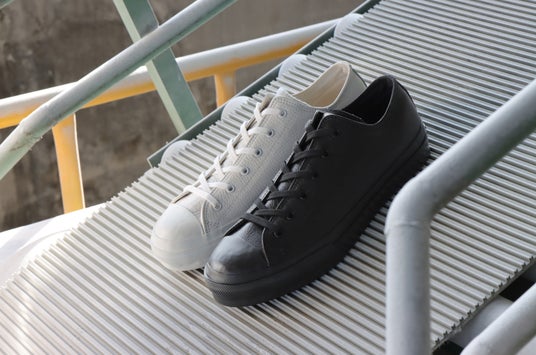 ムーンスターが誇る「FINE VULCANIZED」から最高峰の直営限定モデル「LOWBASKET SG」が登場 ムーンスターが誇る「FINE VULCANIZED」から最高峰の直営限定モデル「LOWBASKET SG」が登場
