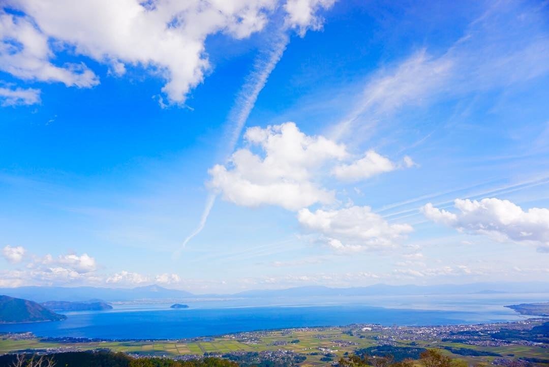 びわ湖のみえる丘