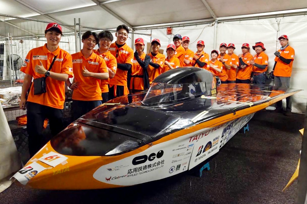 頑張れ、和歌山大学ソーラーカーチーム!世界最高峰レース 頑張れ、和歌山大学ソーラーカーチーム!世界最高峰レース