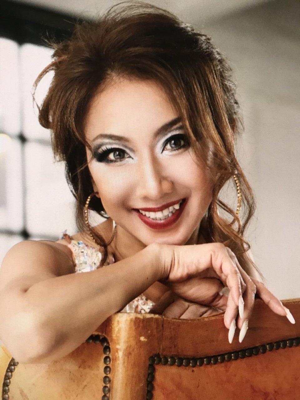 山本英美（解説）