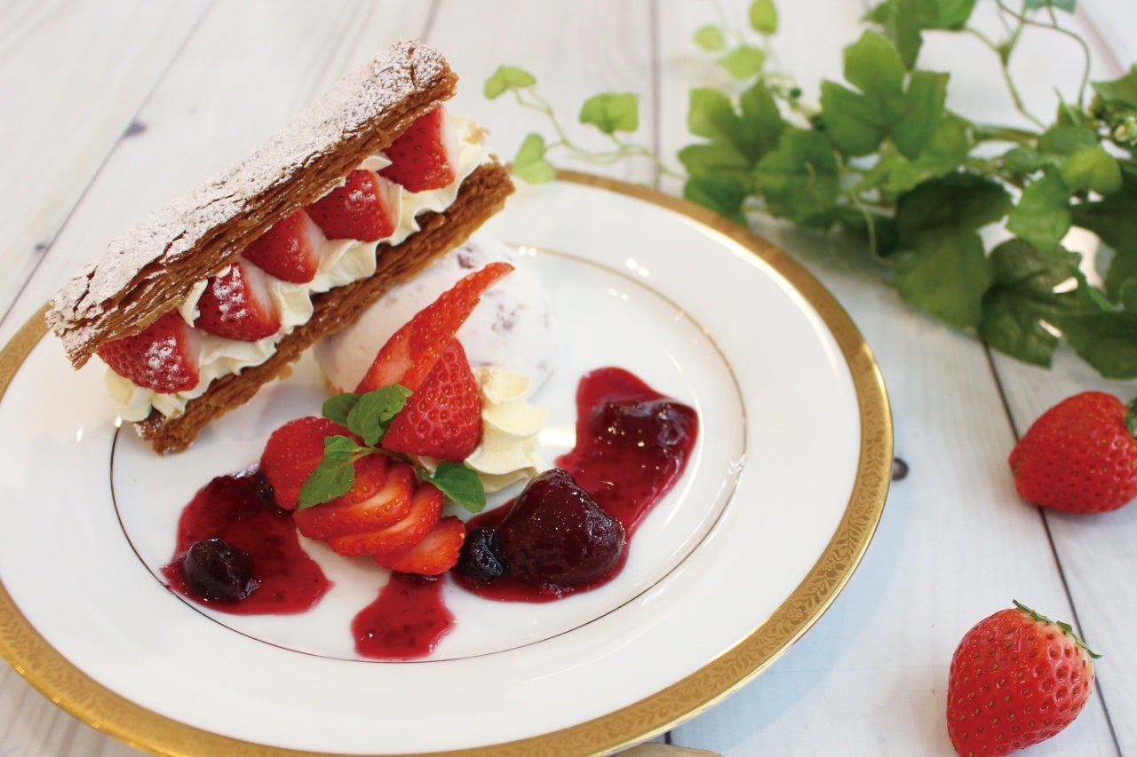 いちごのカッサータ