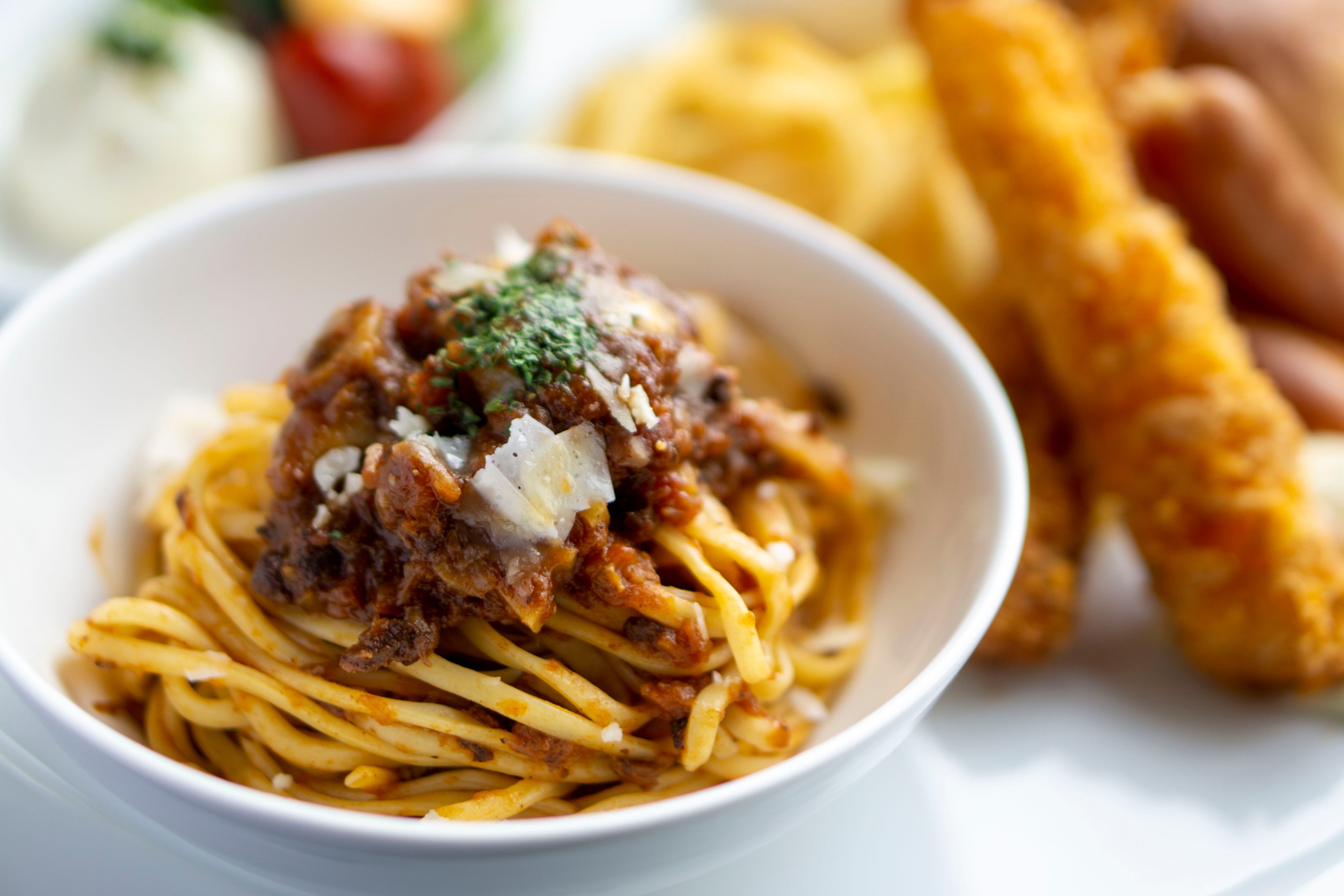 牛ホホ肉のミートソーススパゲッティ