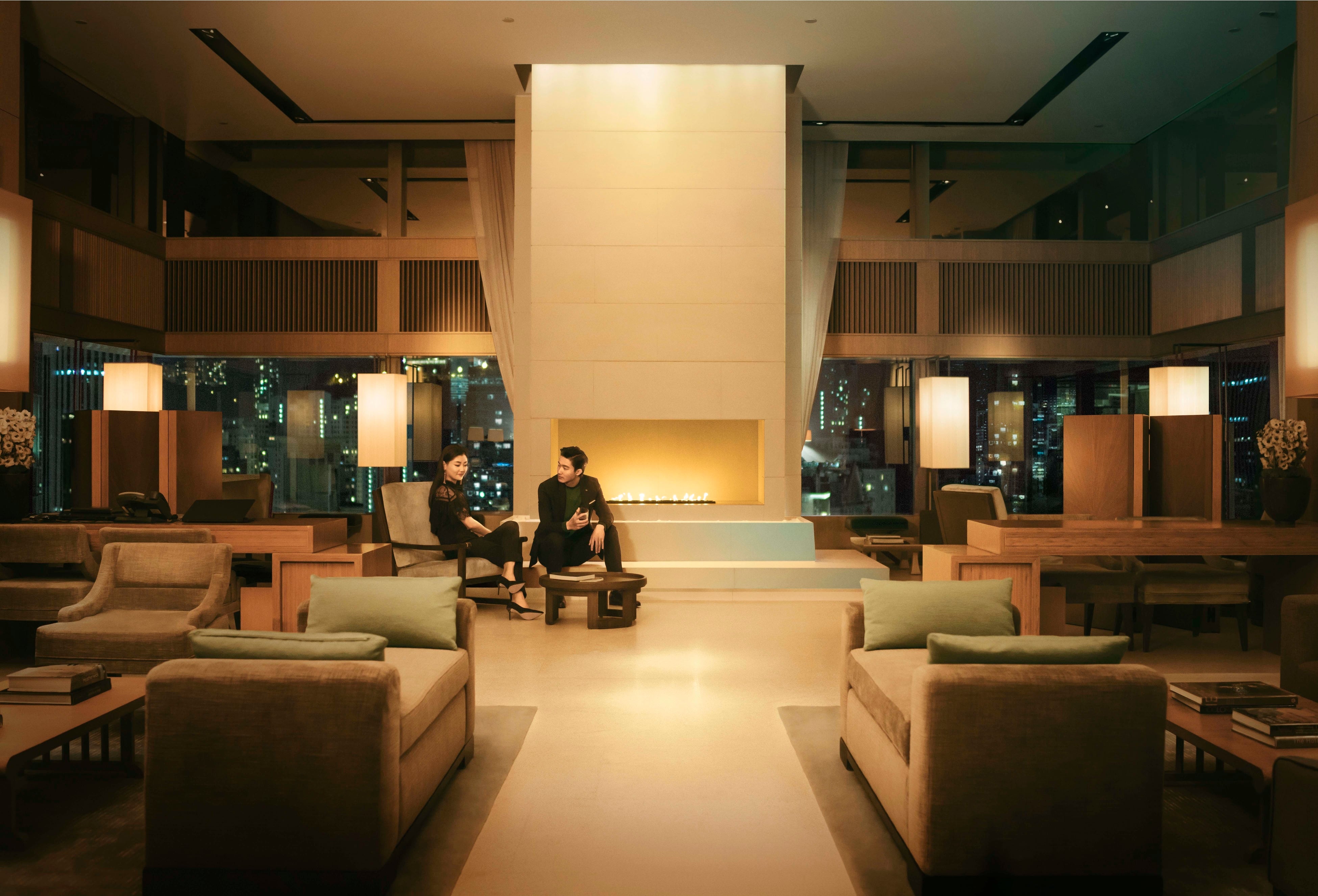 ザ・アッパーハウス香港 -受賞歴のある建築家、アンドレ・フーが手掛けた  ザ・アッパーハウス香港は、非常に個性的でありながら、控えめなラグジュアリー感を醸し出している  