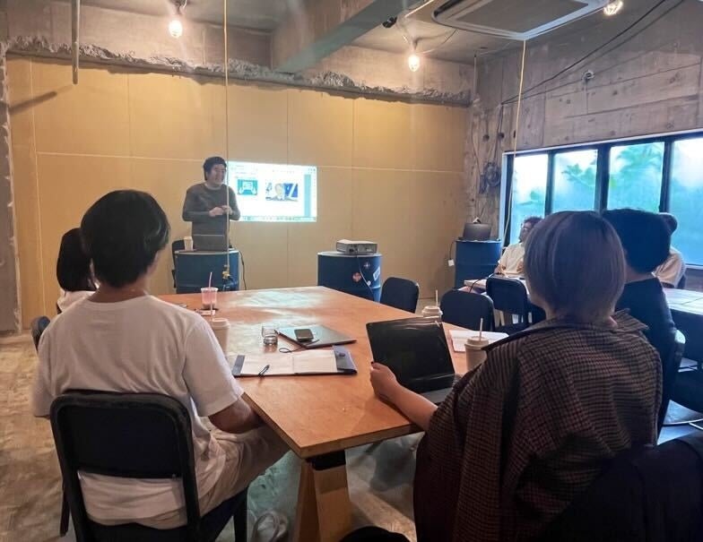 ※11月11日に沖縄名護で行われたWEB3.0NFTのワークショップの様子