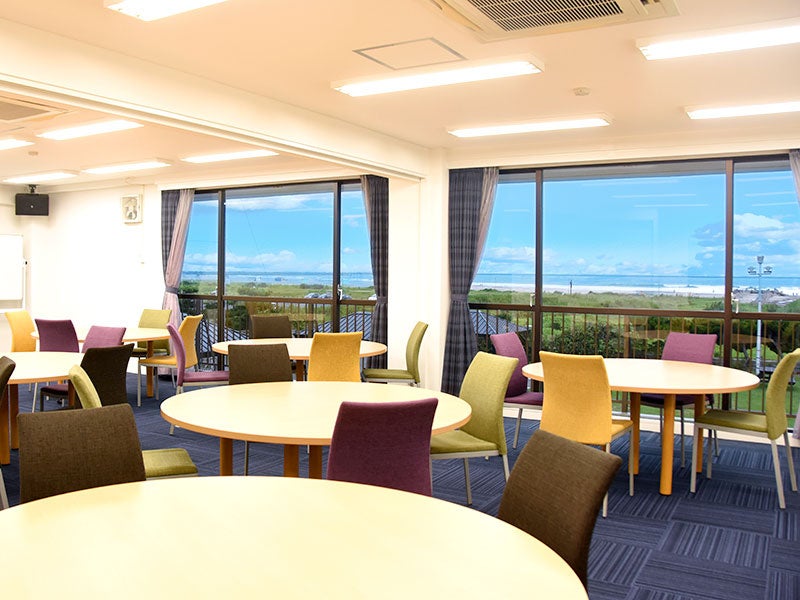 ゆったりとしたワークスペース空間で仕事ができます