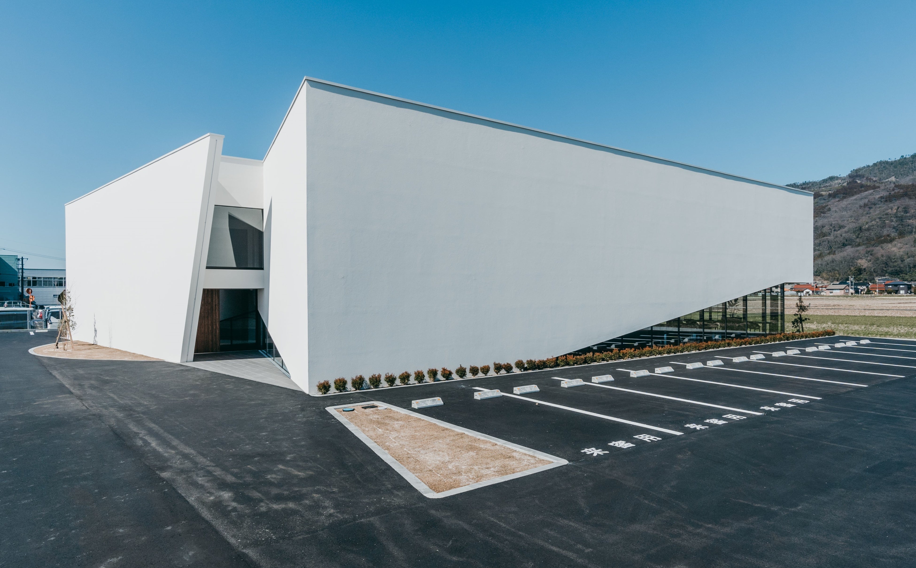 e-Grid本社 オフィス外観