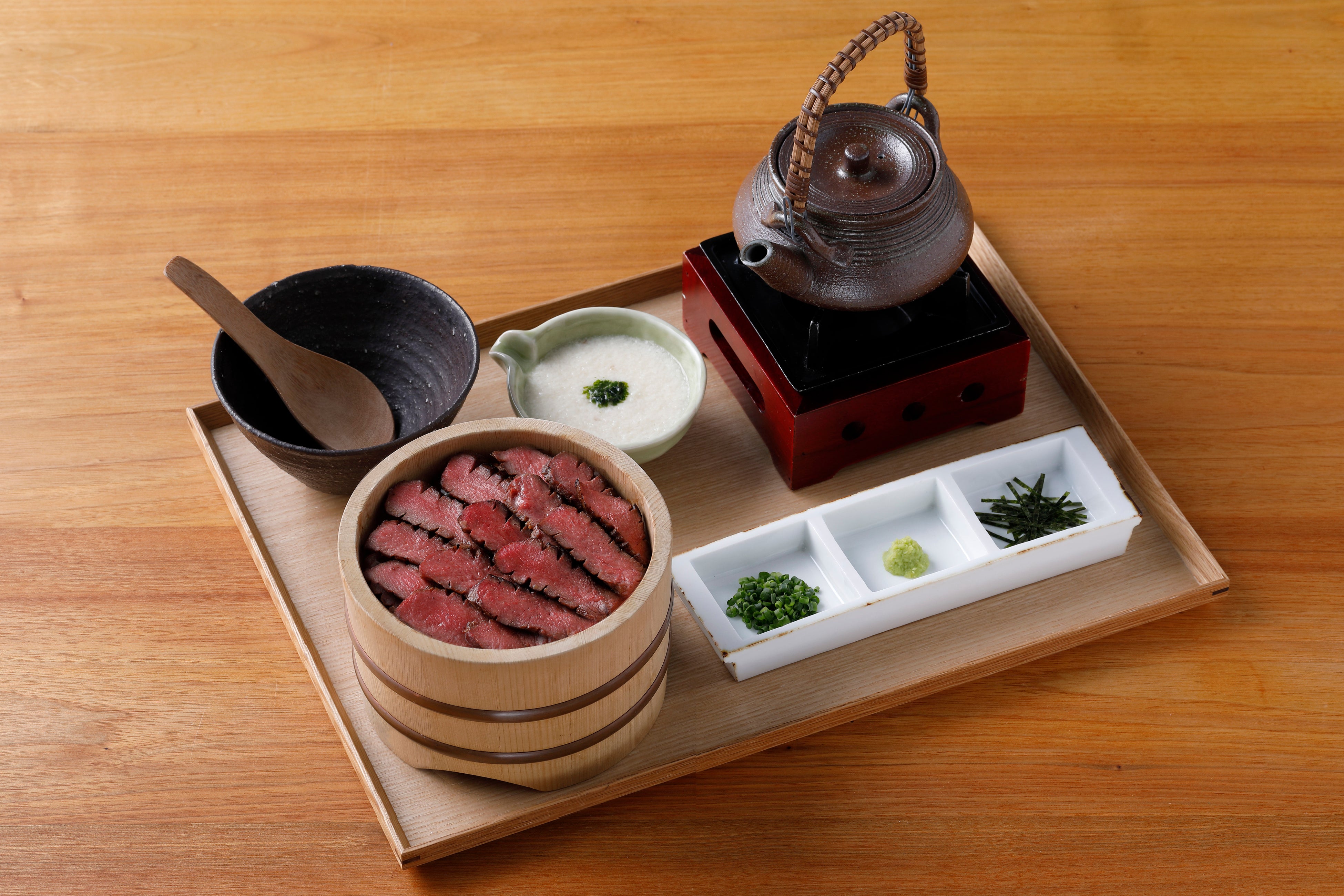 牛たんひつまぶし御膳