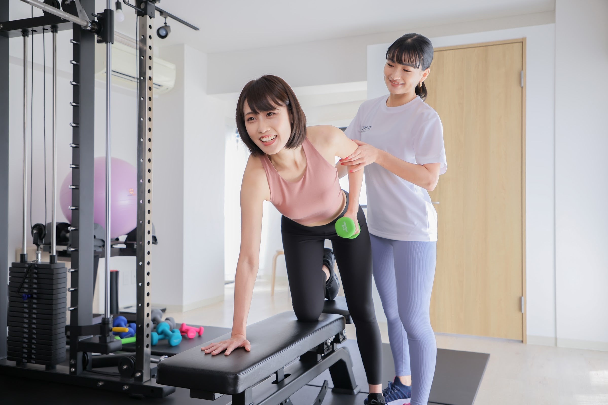 ELEMENT鶴見店のトレーニング風景