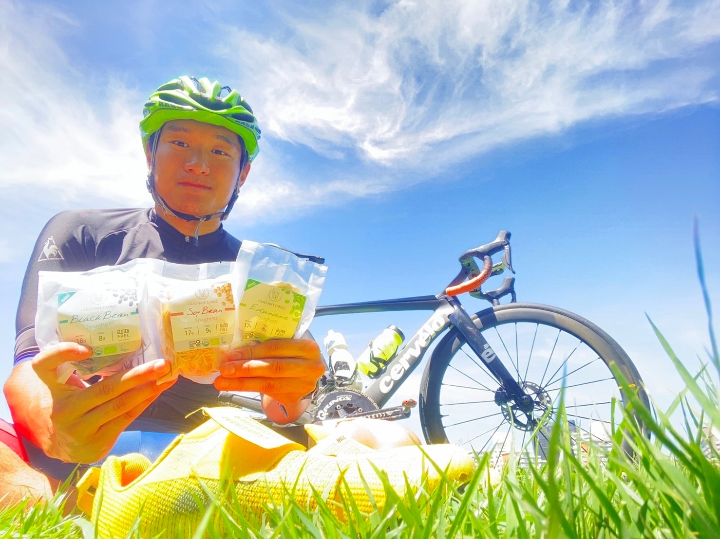 スポンサー契約を開始したトライアスロンの富内檀選手