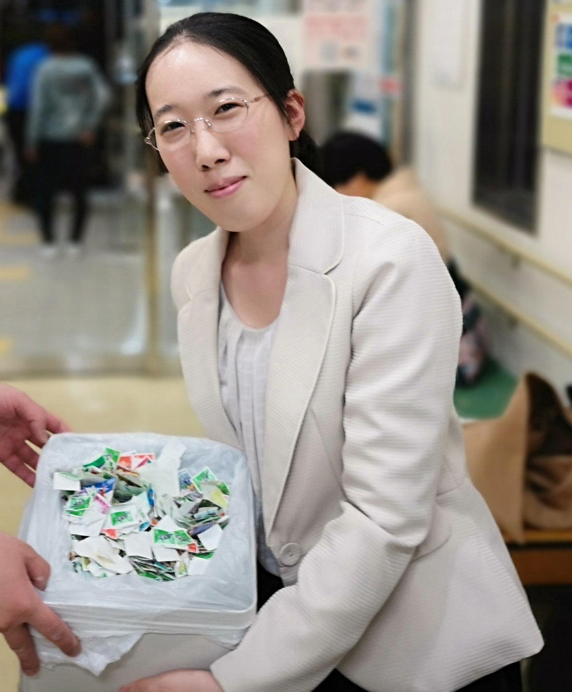 国内担当:佐藤静香