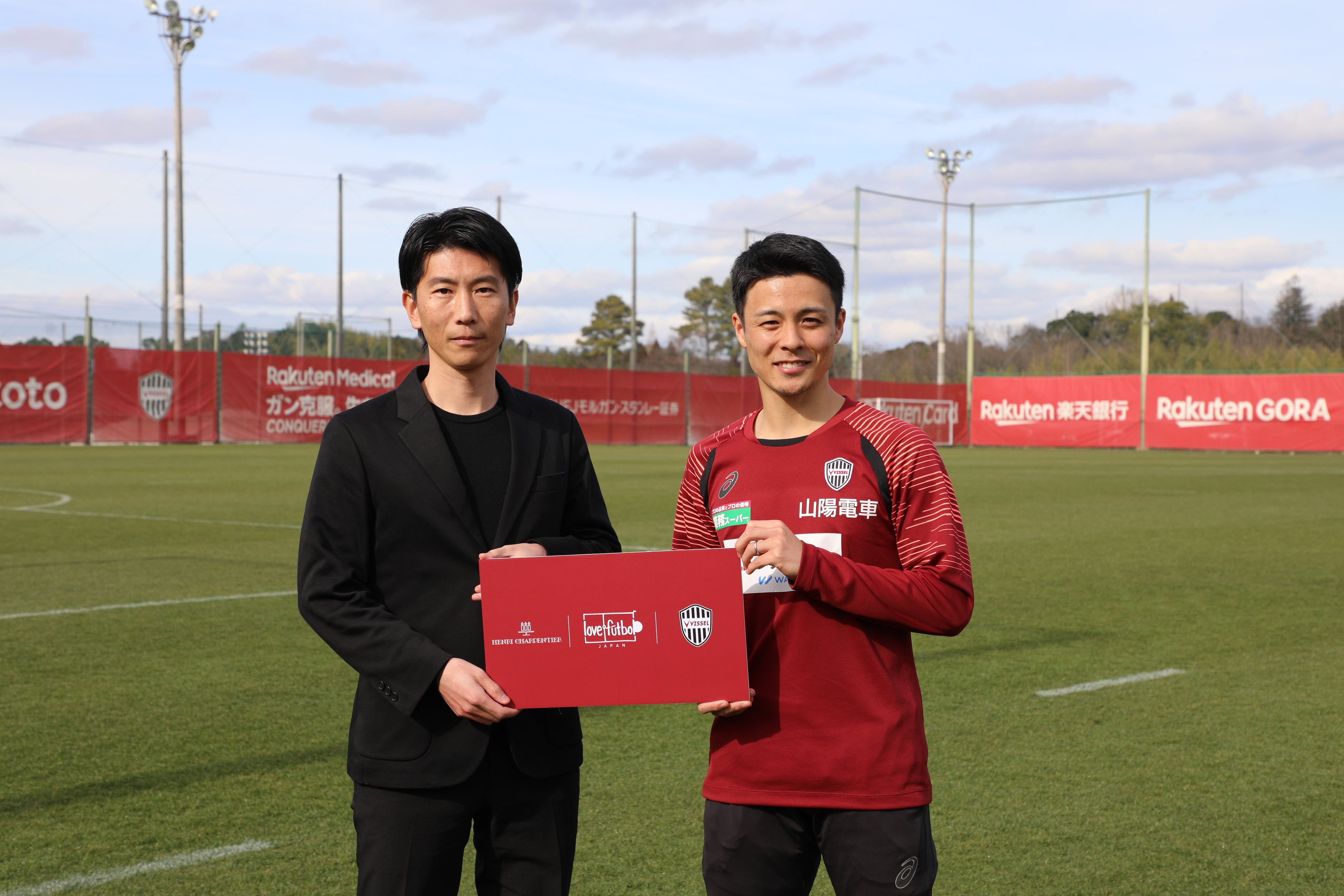 （©︎VISSEL KOBE）