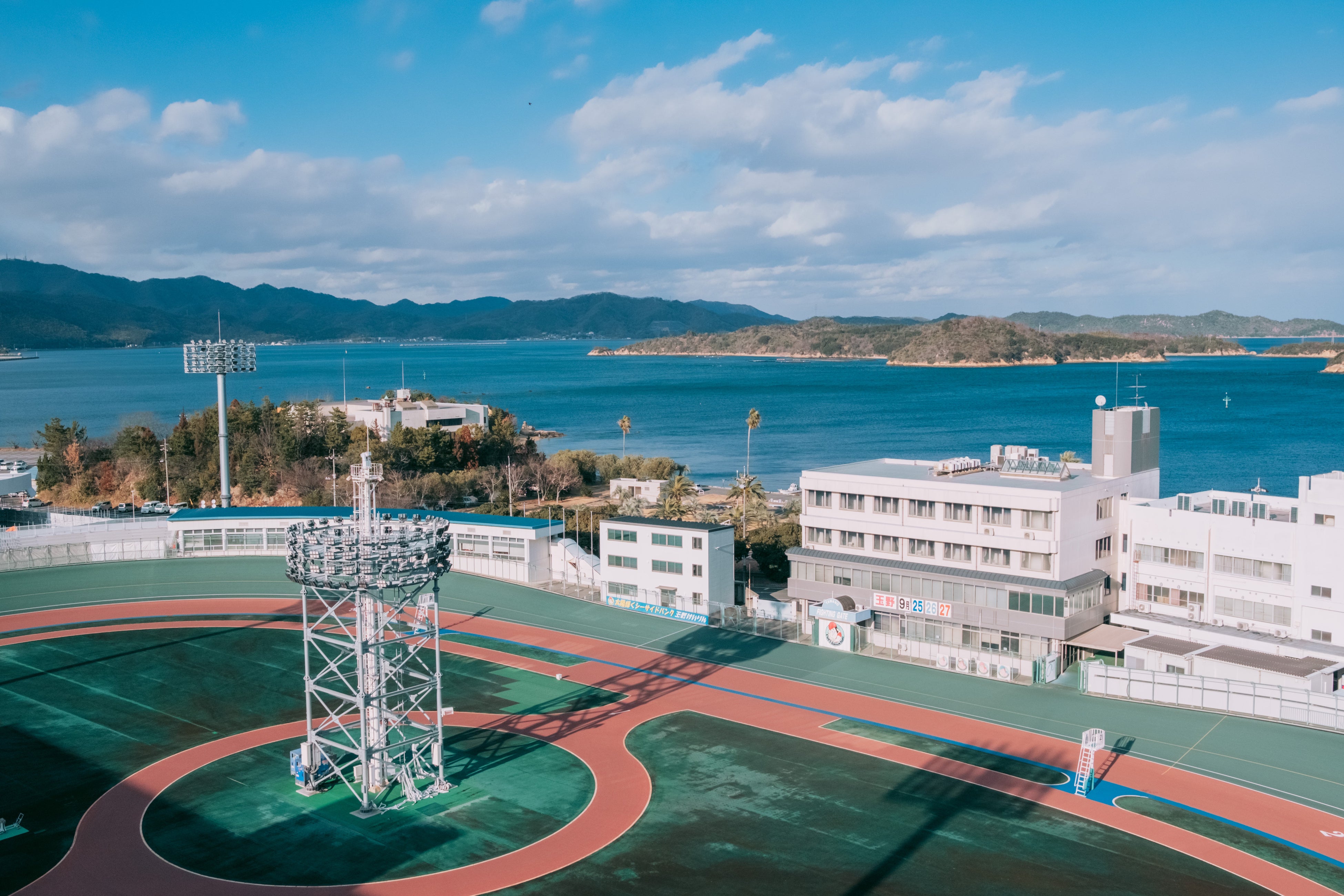 バンクと瀬戸内海