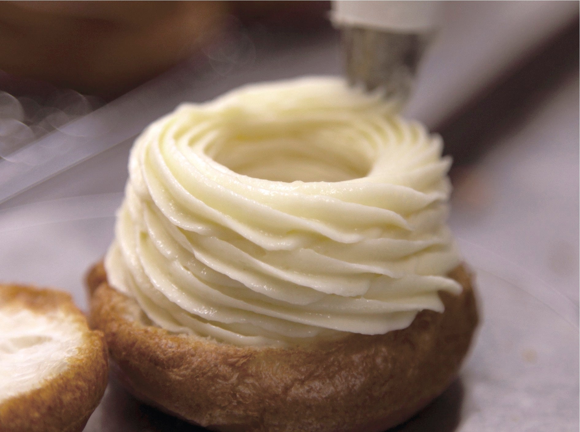 【札幌】シューセルクル白いカスタード