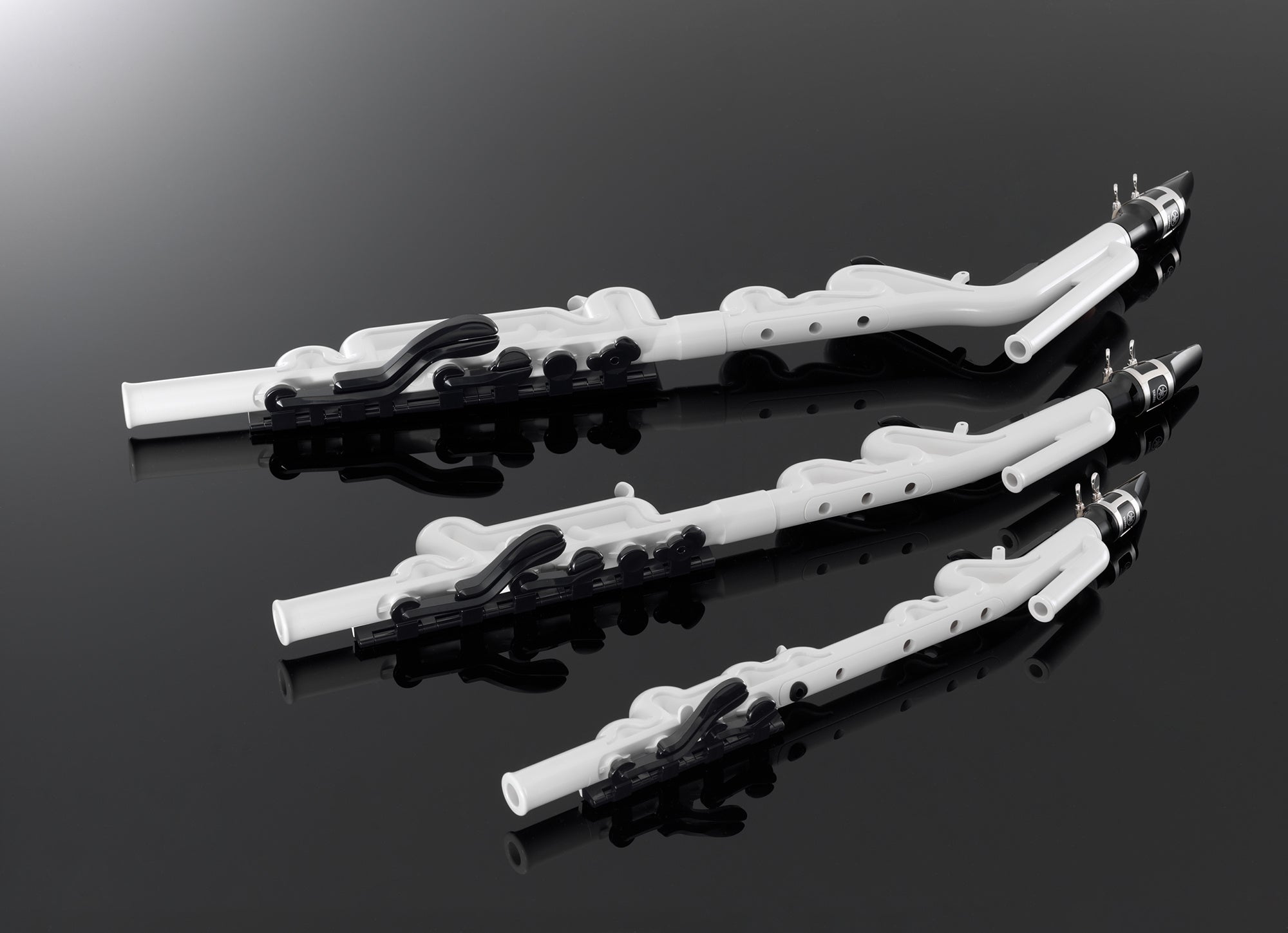 上：『YVS-140』（Tenor Venova） [参考] 中：「YVS-120」（Alto Venova） [参考] 下：「YVS-100」（Venova、ソプラノ音域のモデル）