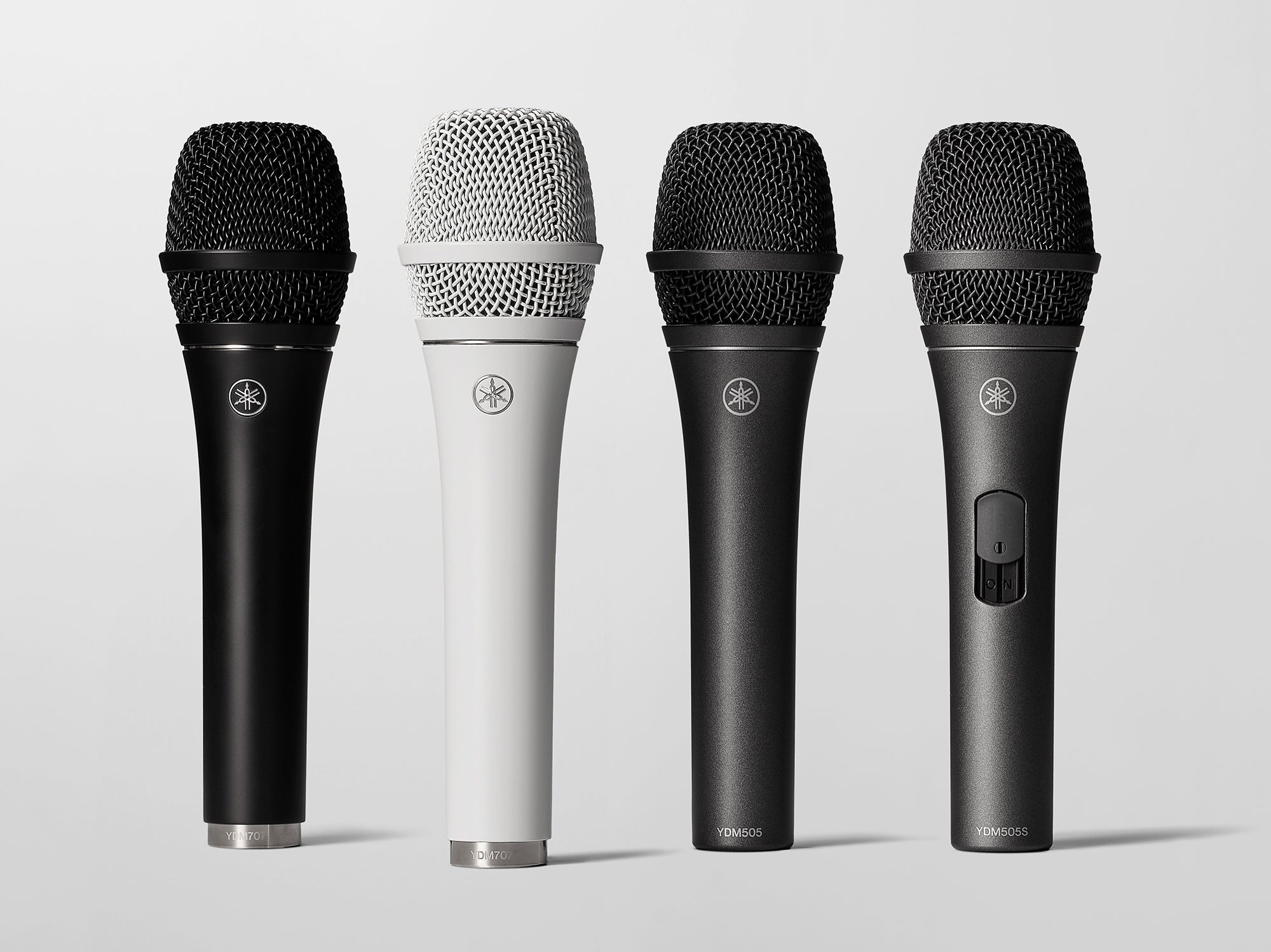 ダイナミックマイクロフォン『YDMシリーズ』 左から『YDM707B』『YDM707W』『YDM505』『YDM505S』
