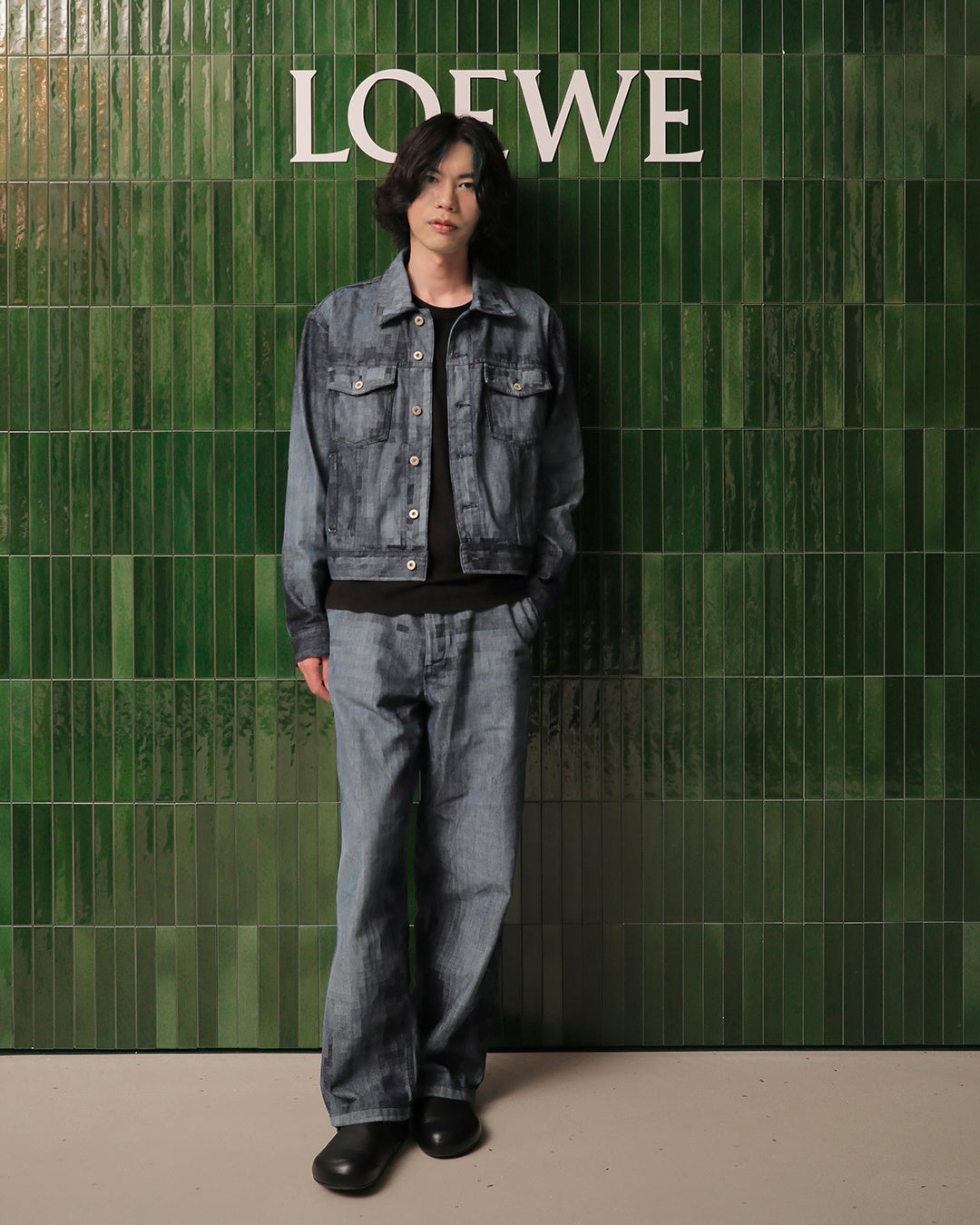 ロエベのコミュニティがカサロエベ表参道のオープンを祝福 | LVMH