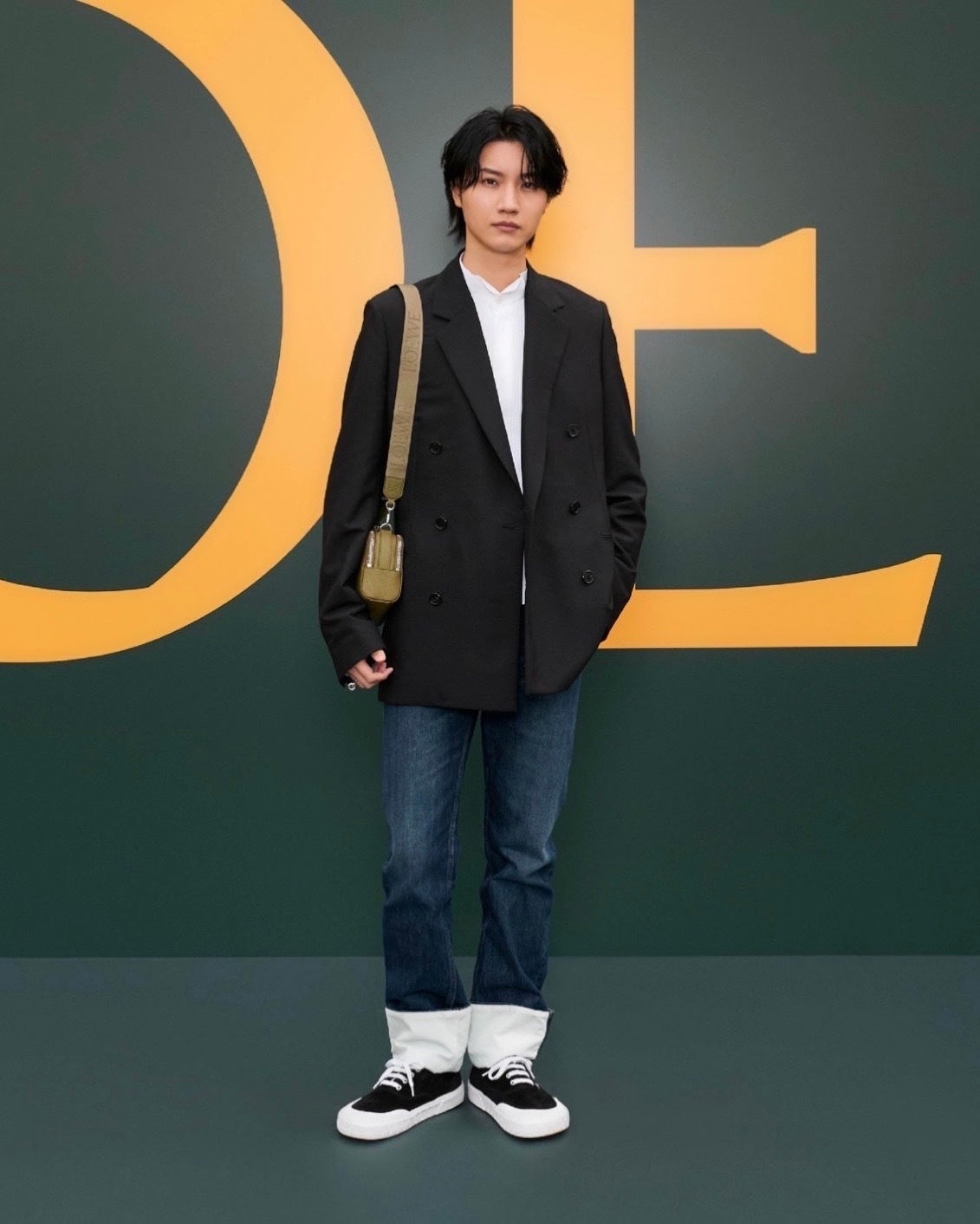 ランウェイ着用☆LOEWE☆ ロエベ 2025年春夏メンズコレクションに、勢喜遊(King Gnu