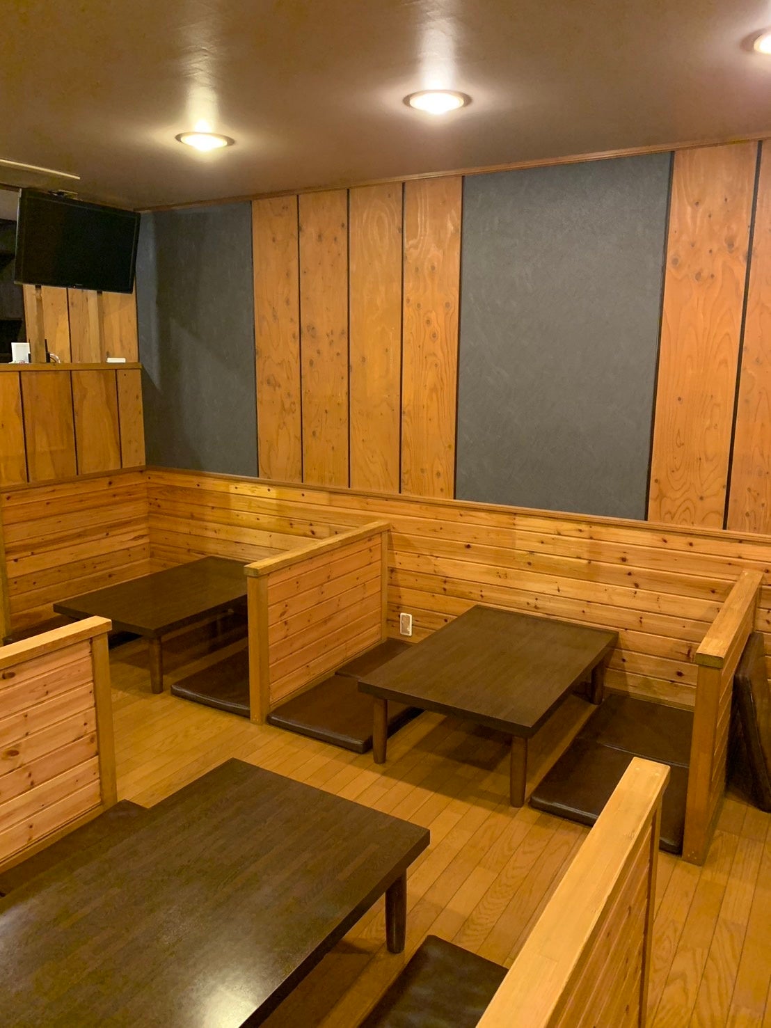 大阪生野店内装