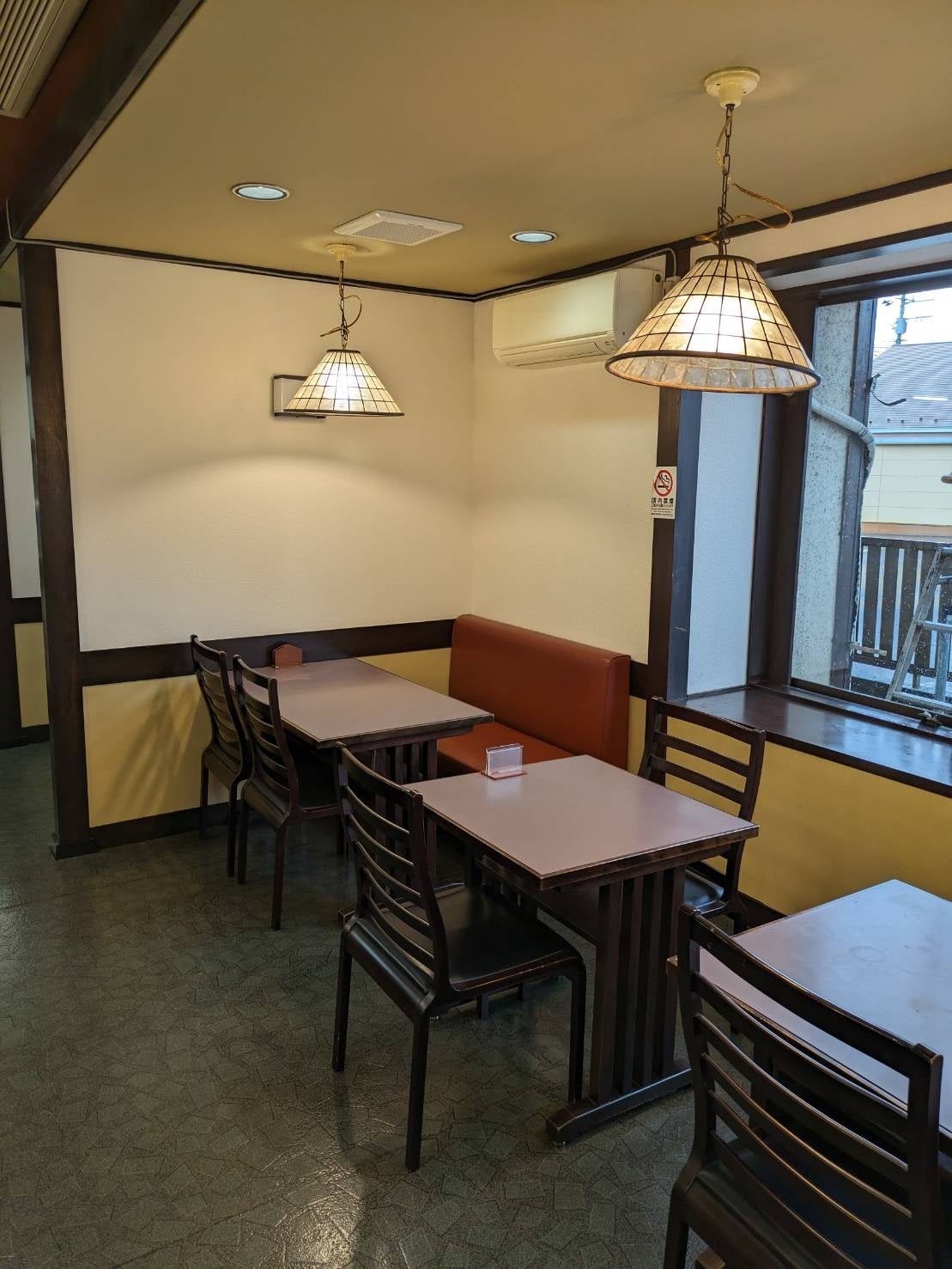 ゆったりとしたお席