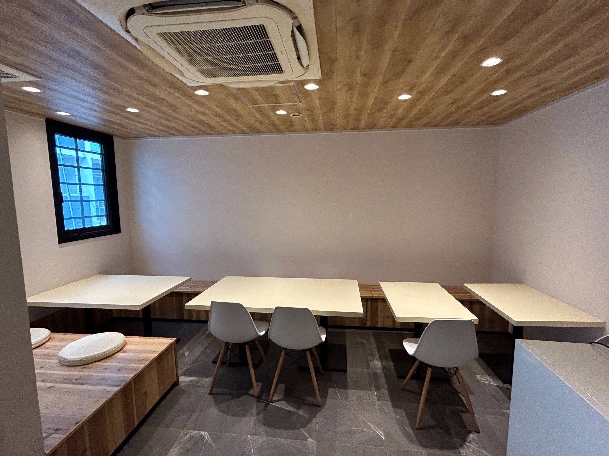 茶屋ヶ坂店店内