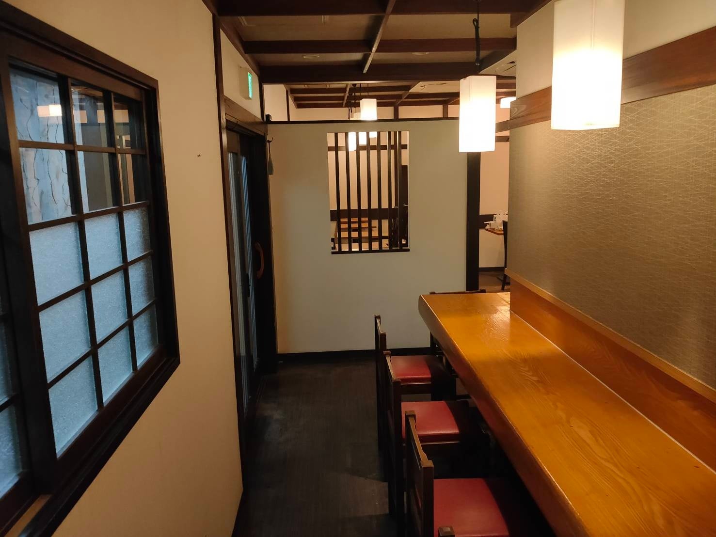 仙台一番店内観カウンター