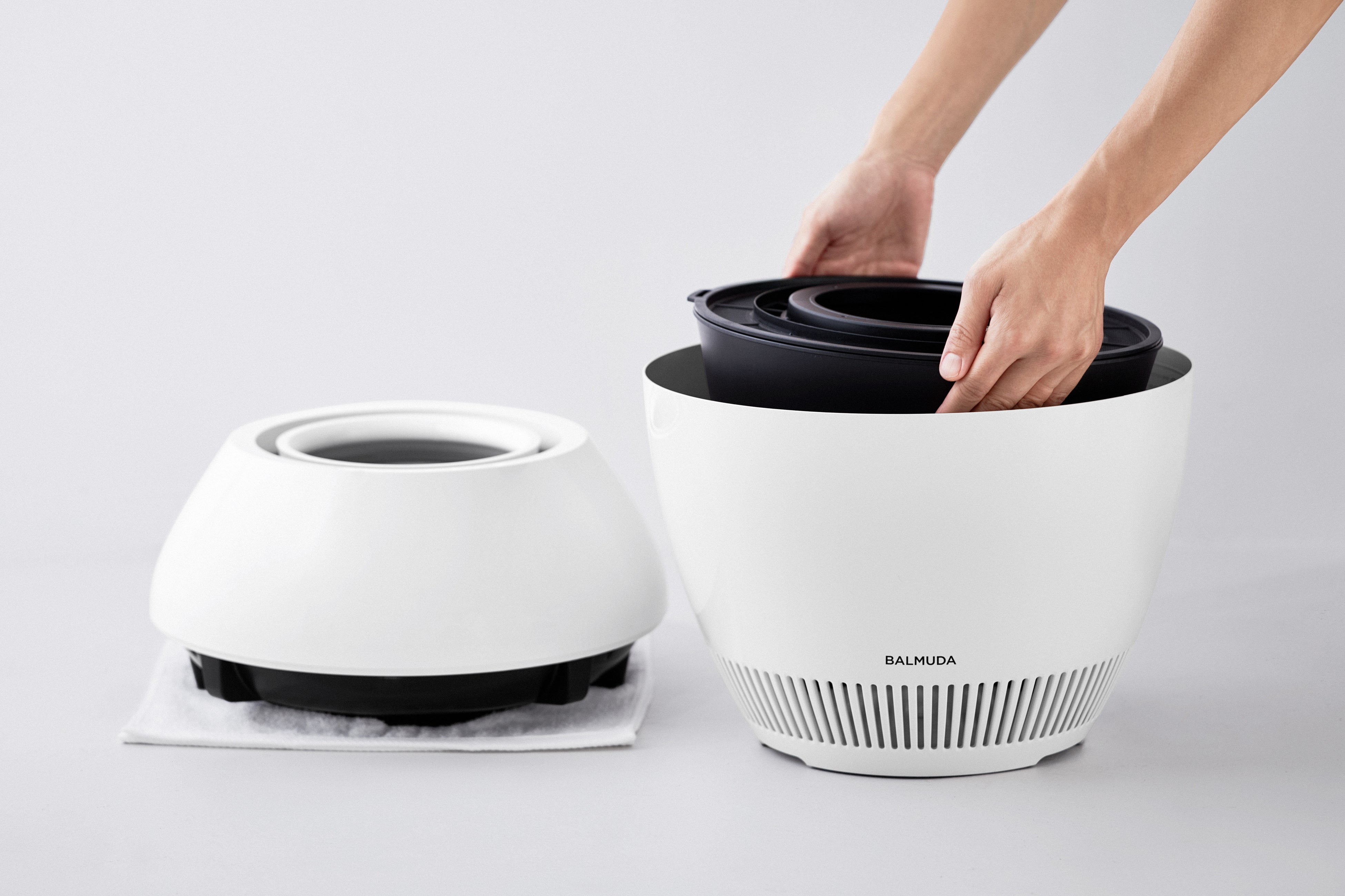 新品未使用 Rain designed by BALMUDA スタンダードモデル 空気を洗う美しい加湿器「Rain」新モデル発表 | バルミューダ