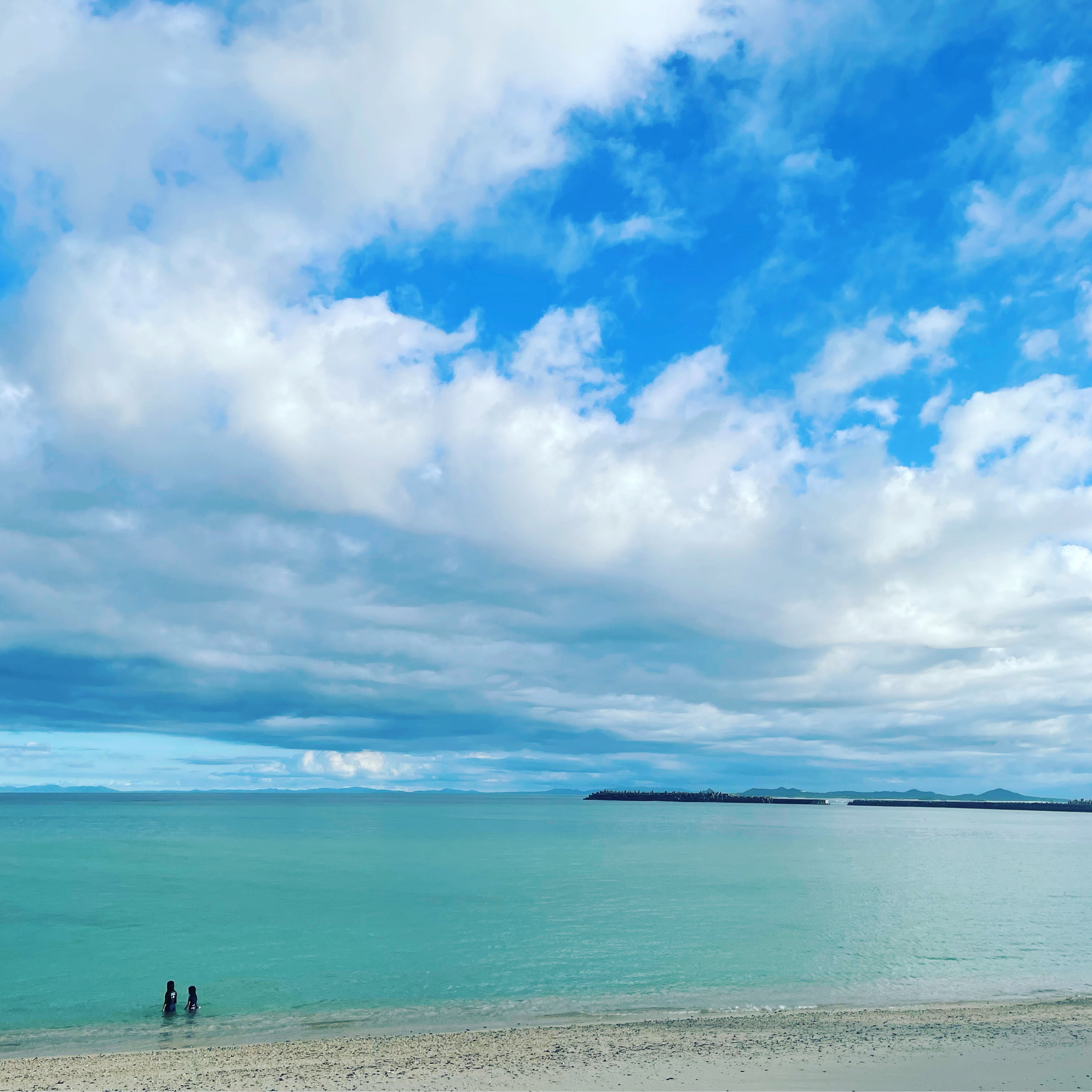 前泊公民館前のビーチ