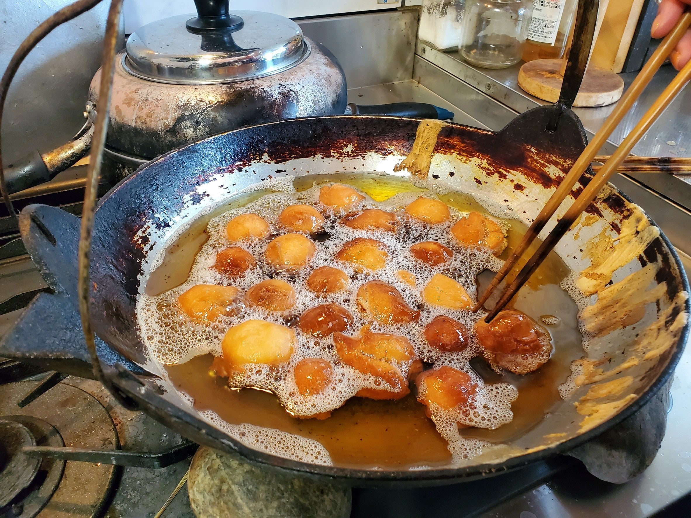 サーターアンダギーづくりも良い思い出に