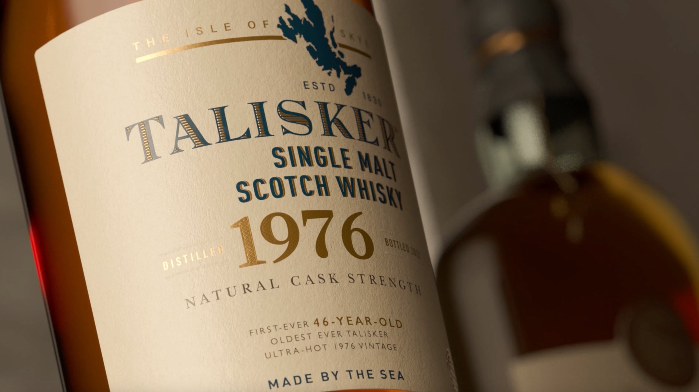 タリスカー史上最高酒齢の46年熟成ウイスキー「タリスカー 1976」6月11 タリスカー史上最高酒齢の46年熟成ウイスキー「タリスカー 1976」6月11