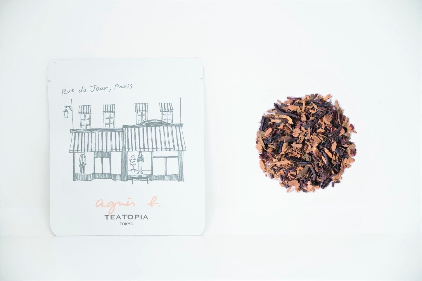 アニエスベーパリのルー ド ジュール店がモチーフになっています。