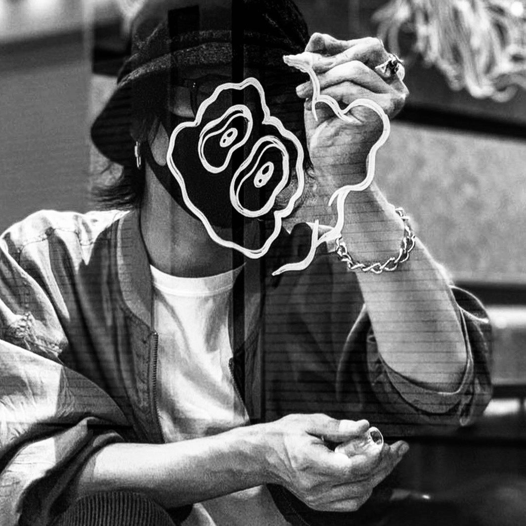 TEATOPIA TOKYOがグラフィックアーティストの高岡周策氏とコラボ