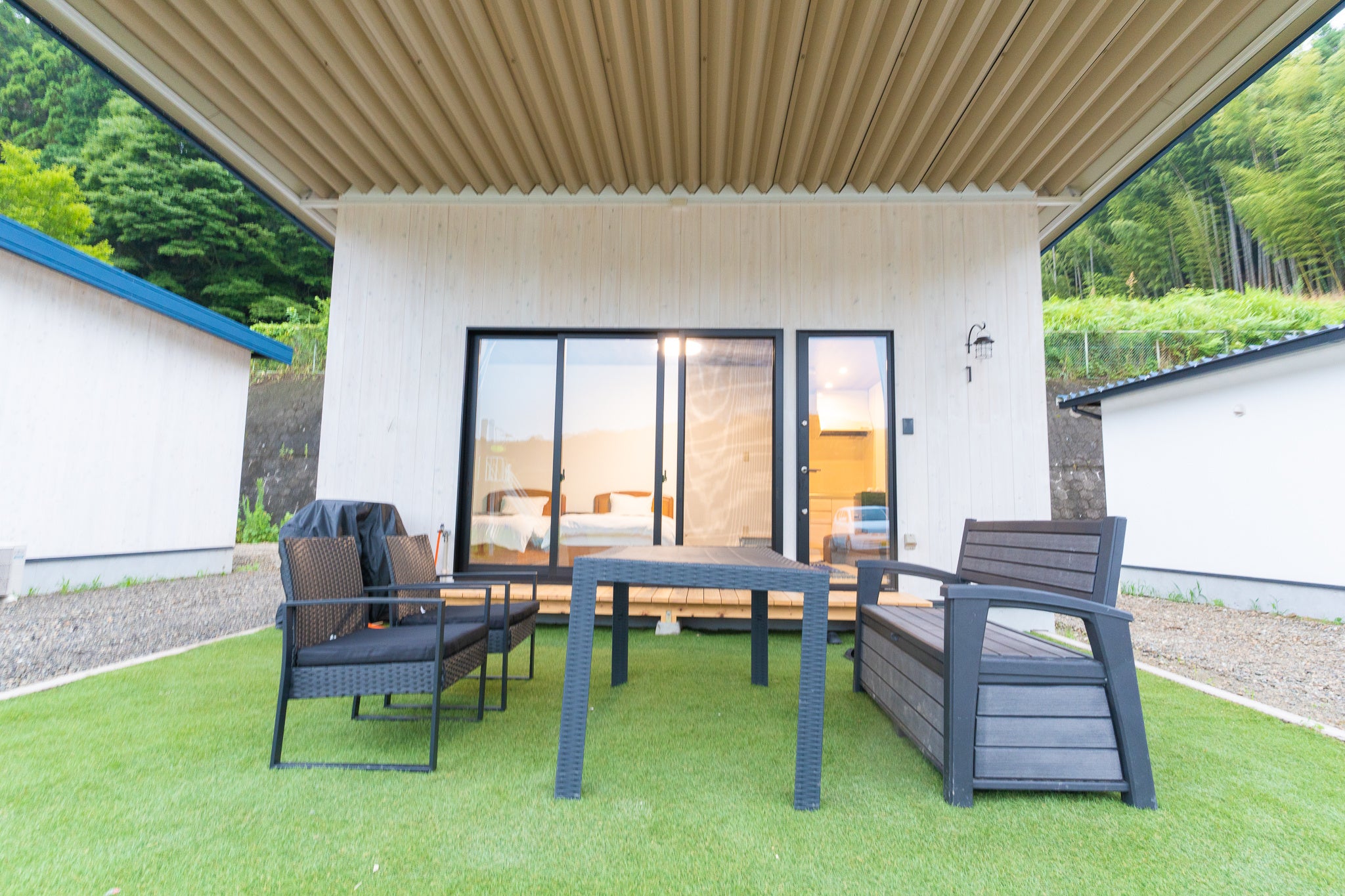 屋外リビング付きヴィラ